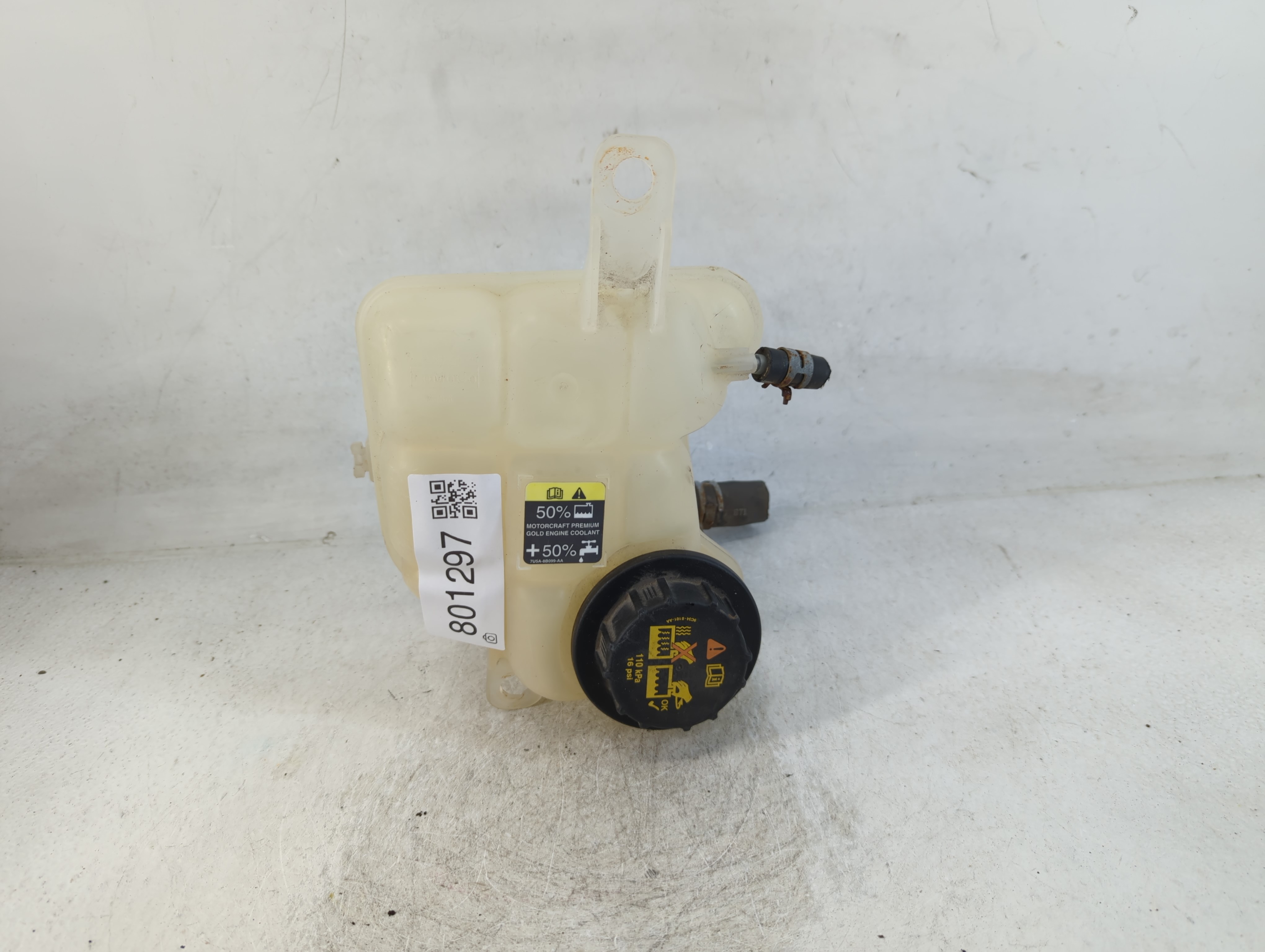 2009 Ford Flex Radiator Coolant Overflow Expansion Tank Bottle 801297 - Oemusedautoparts1.com