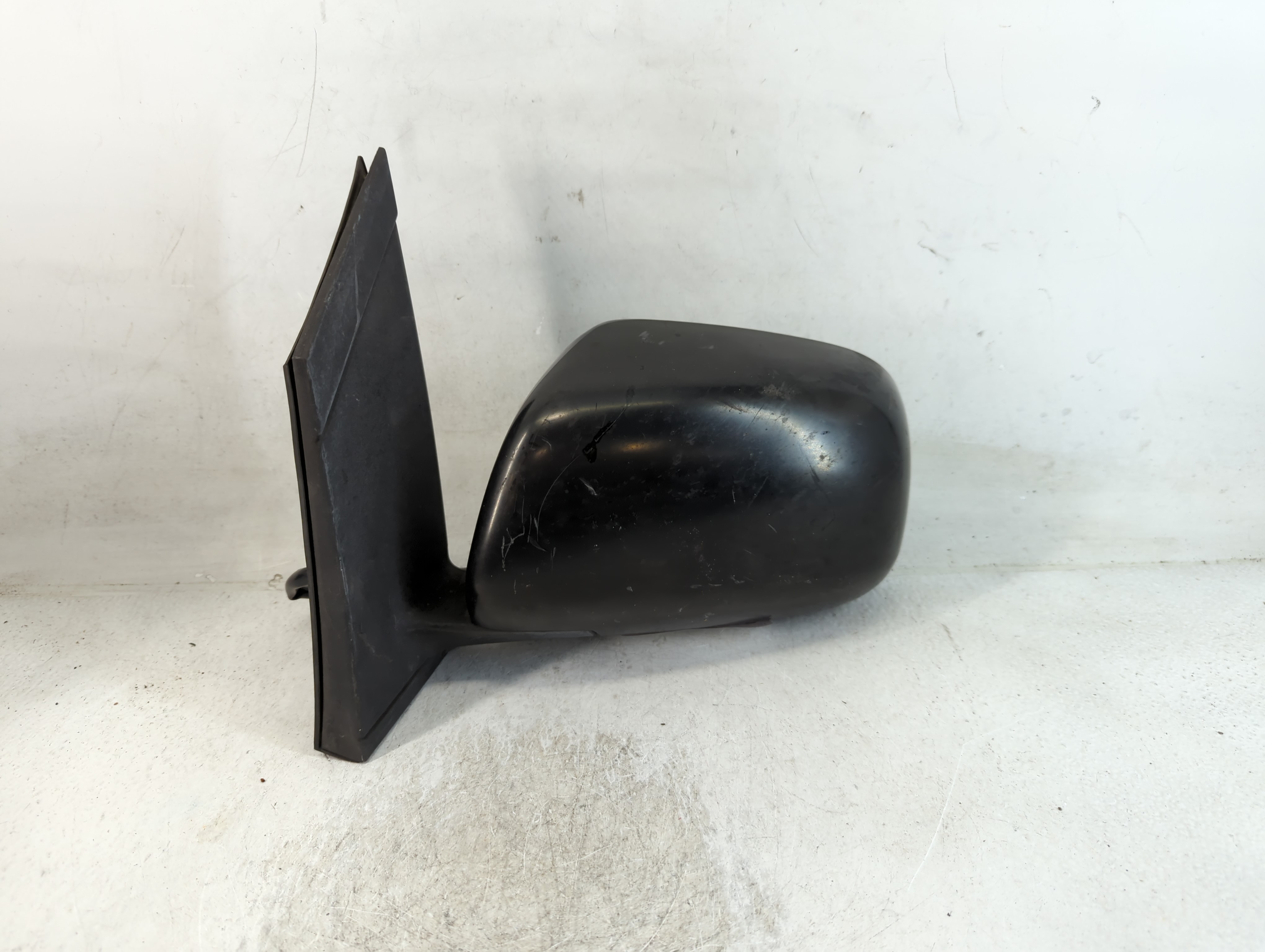 2004-2010 Toyota Sienna Driver Left Side View Power Door Mirror Black 801299 - Oemusedautoparts1.com