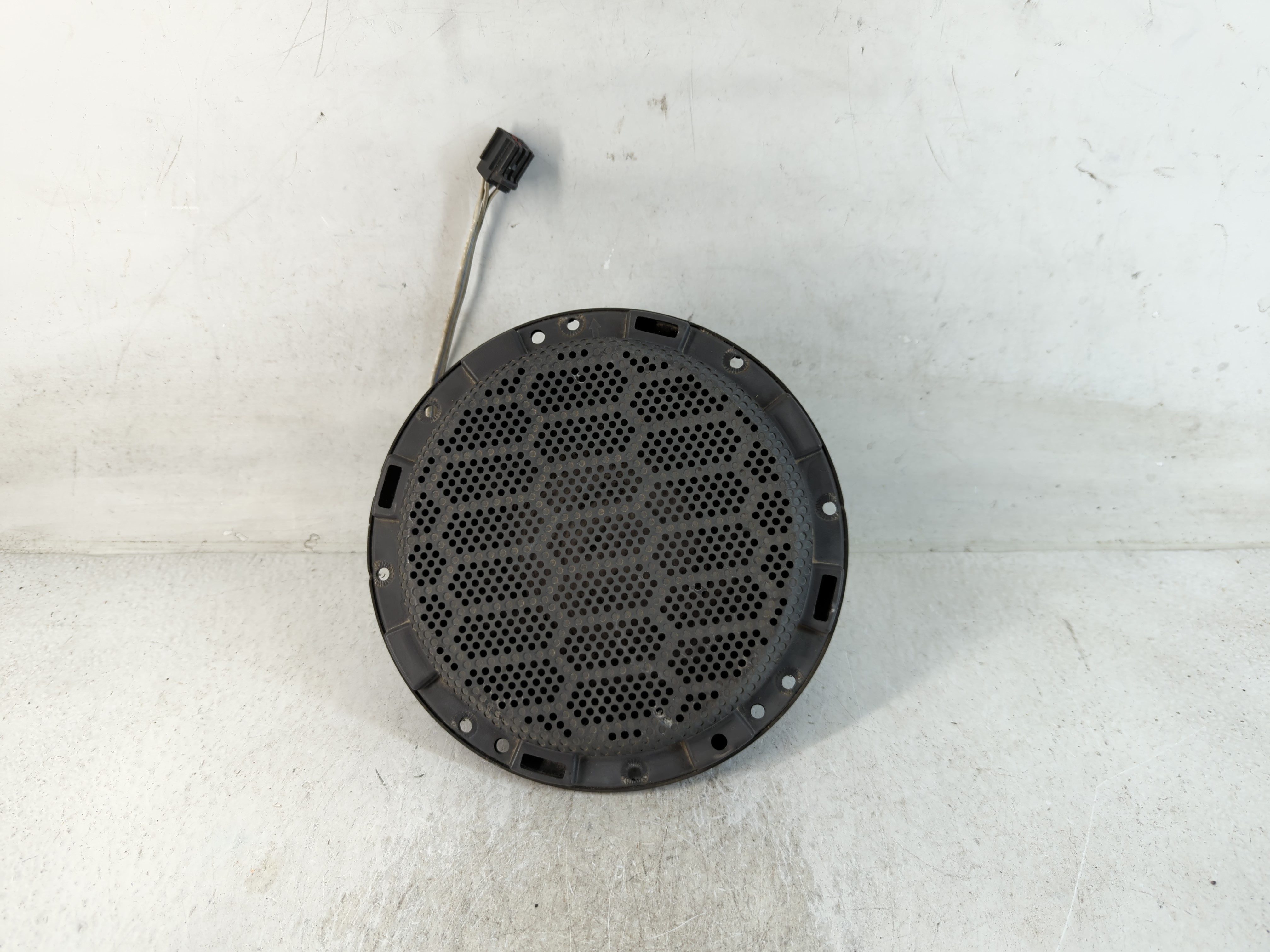 Picture of 2009 Ford Mustang Speaker/subwoofer 801318
