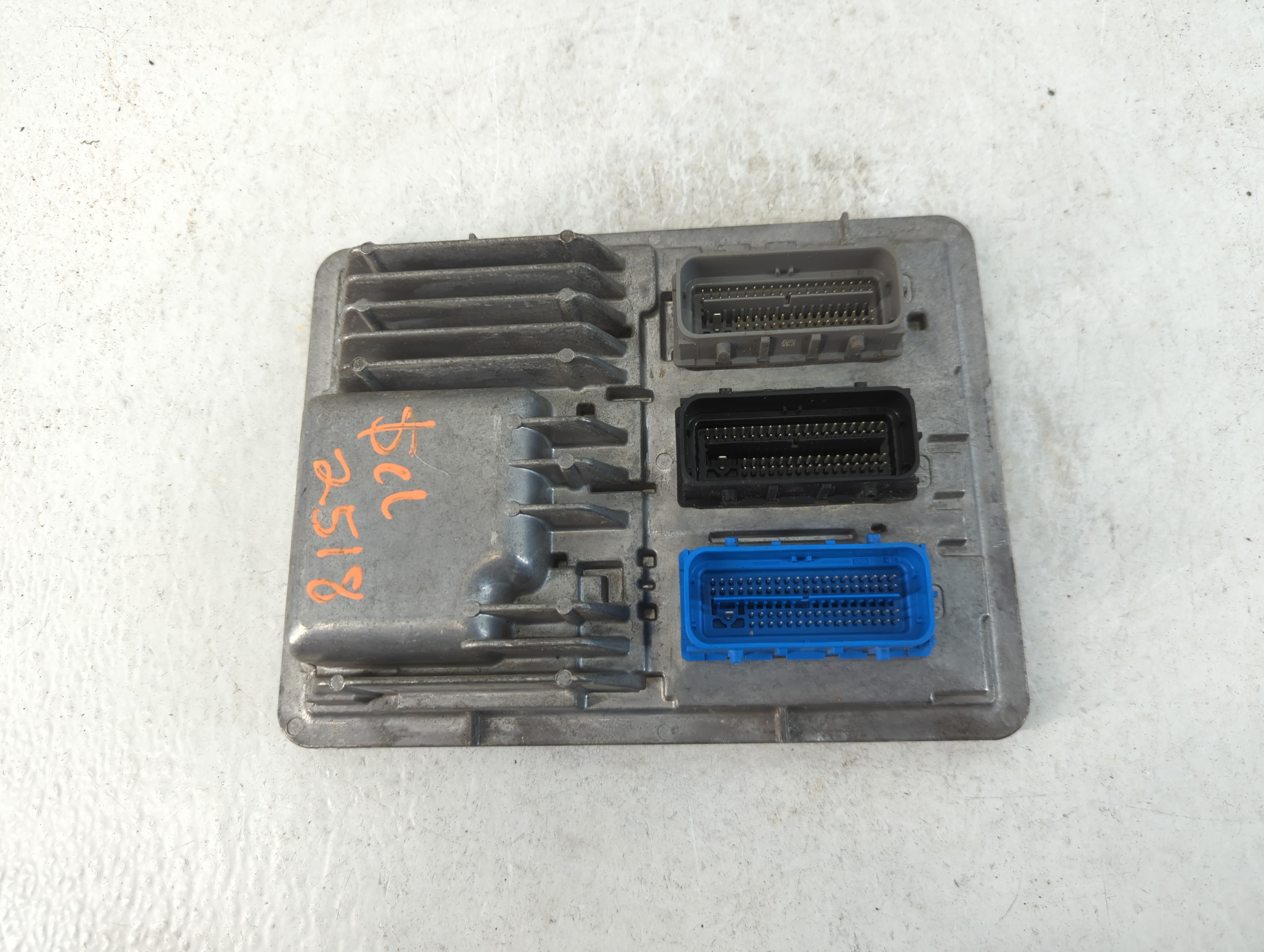 2017-2019 Chevrolet Cruze Engine Control Computer Ecu Pcm Ecm Pcu Oem 801322 - Oemusedautoparts1.com