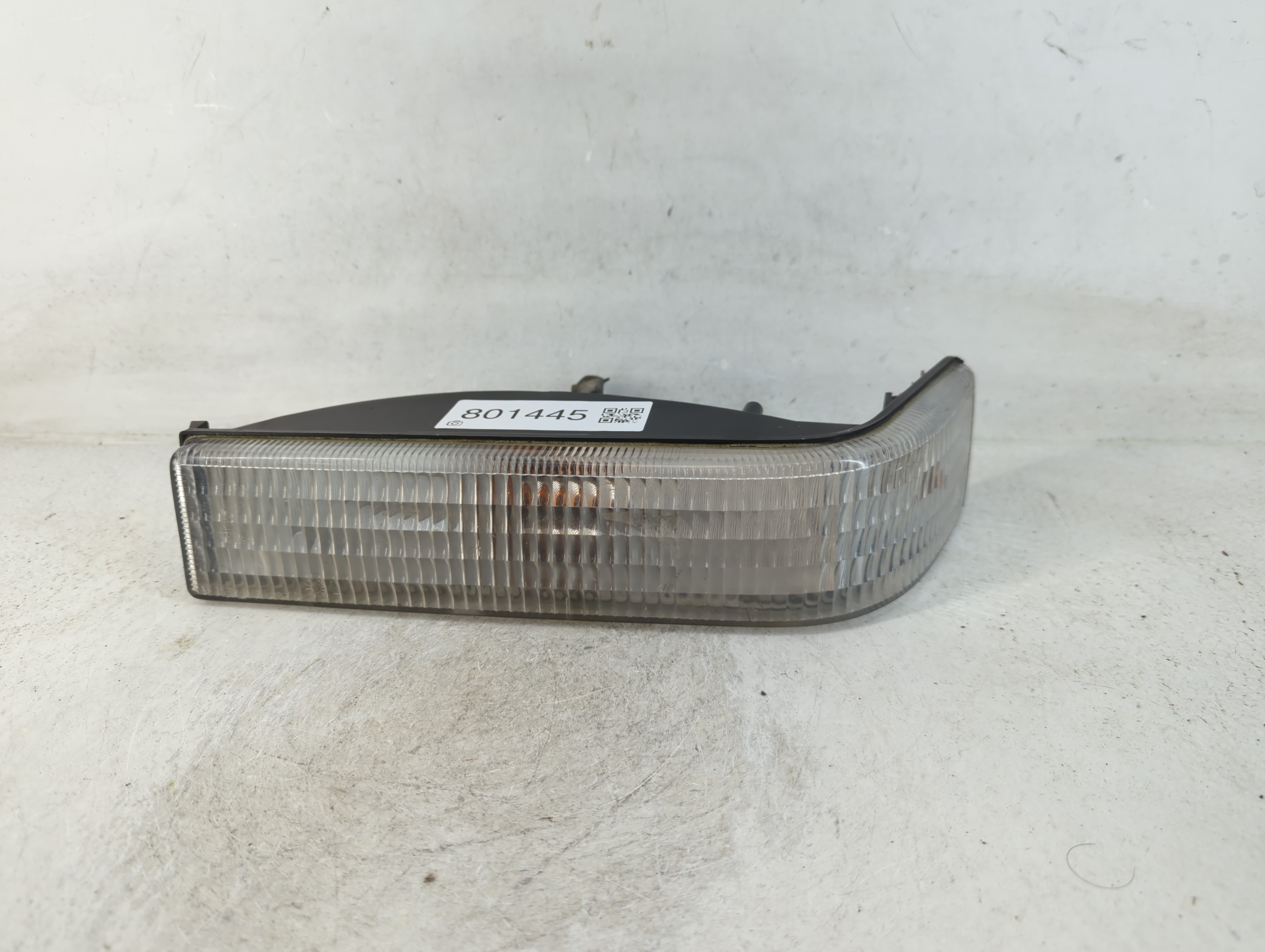 1993-1996 Jeep Grand Cherokee Driver Left Oem Fog Light Lamp 801445 - Oemusedautoparts1.com