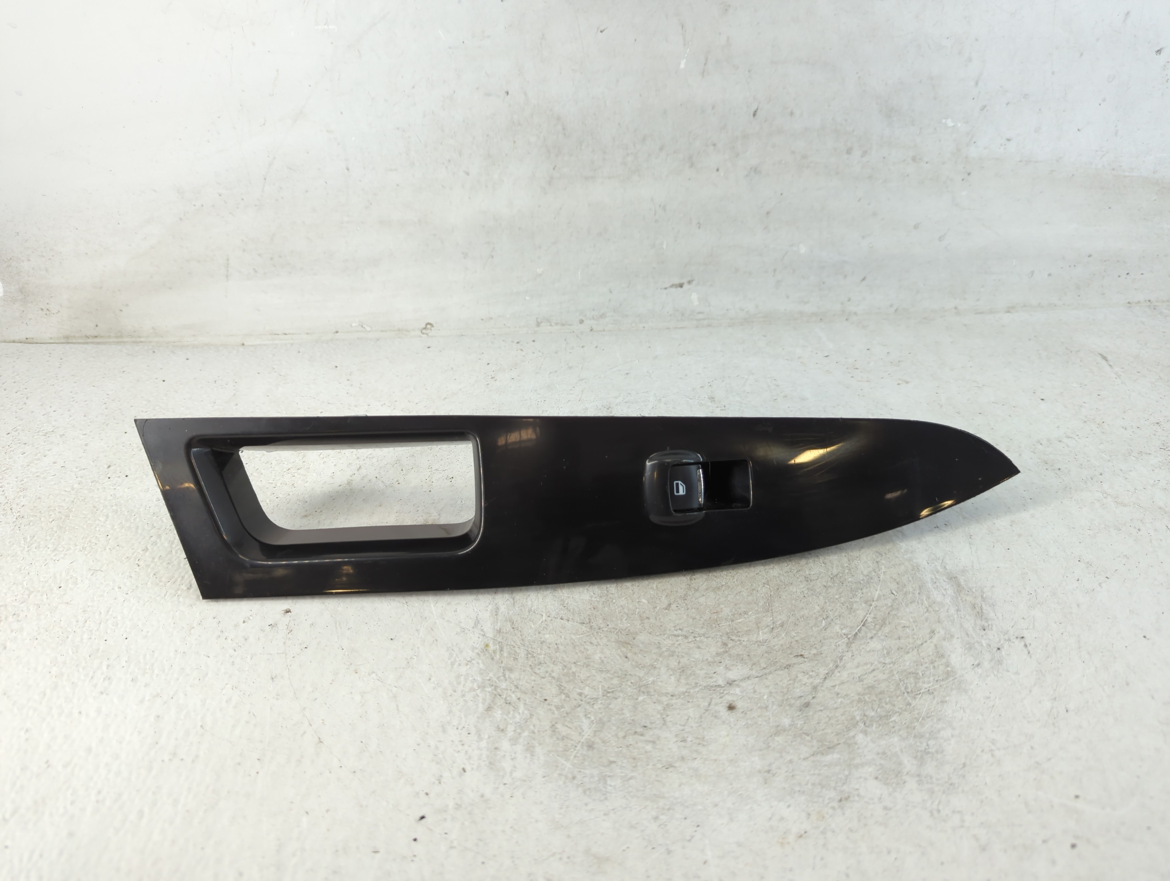 2013-2020 Ford Fusion Driver Left Door Master Power Window Switch 801462 - Oemusedautoparts1.com