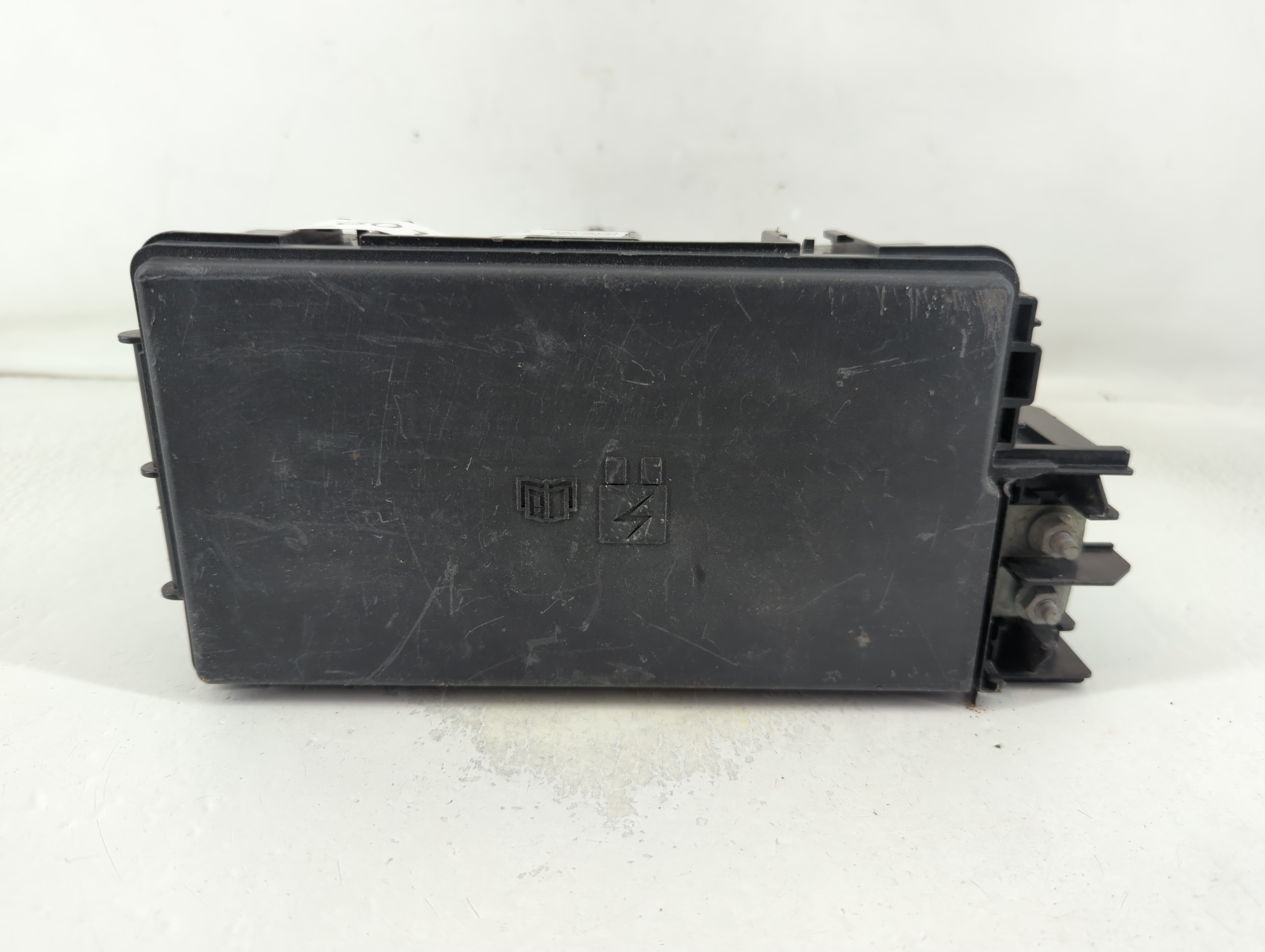 Picture of 2018-2019 Ford Explorer Fusebox Fuse Box Relay Module 801560