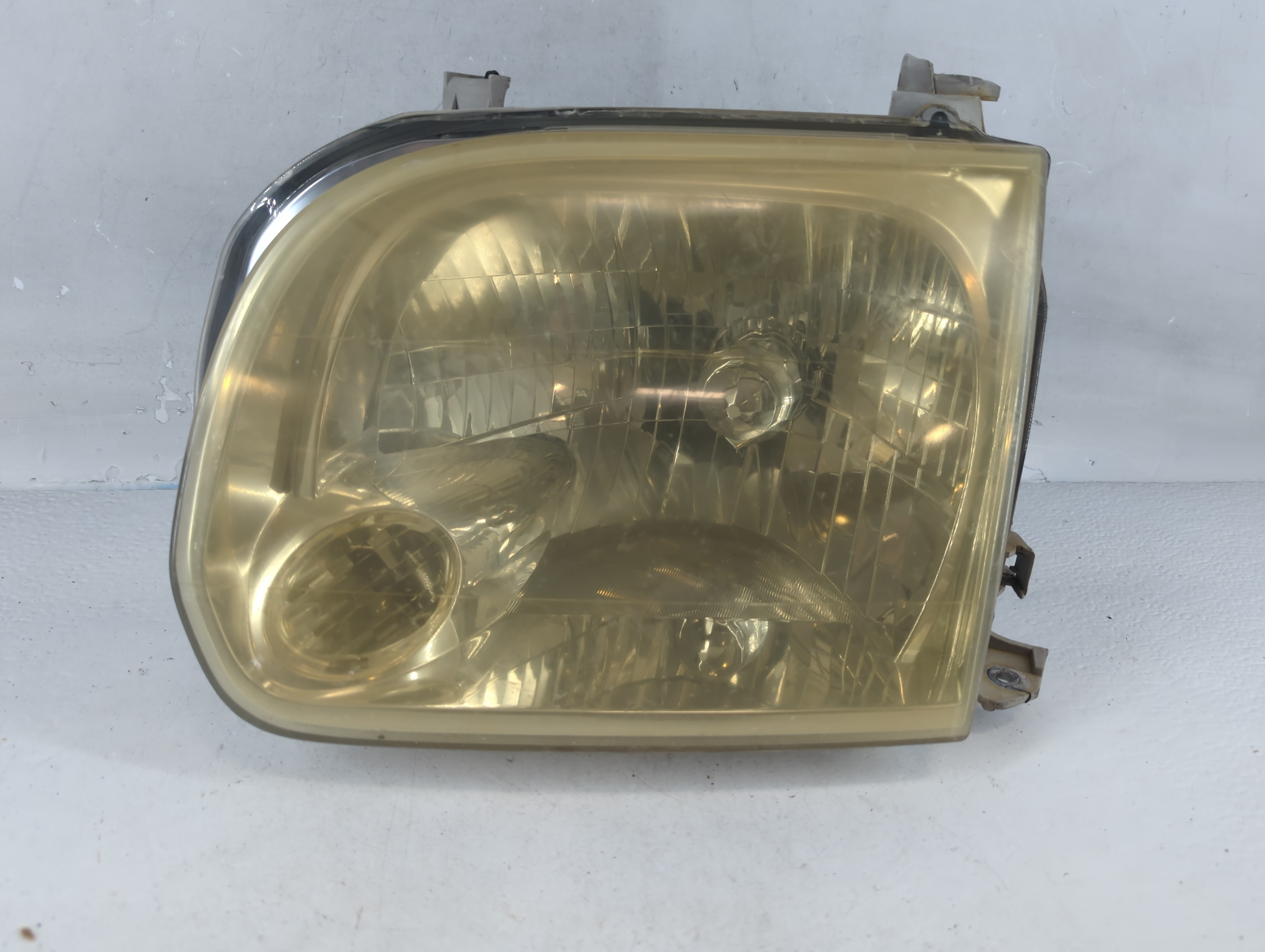 2005-2006 Toyota Tundra Passenger Right Side Tail Light Taillight Oem 801692 - Oemusedautoparts1.com