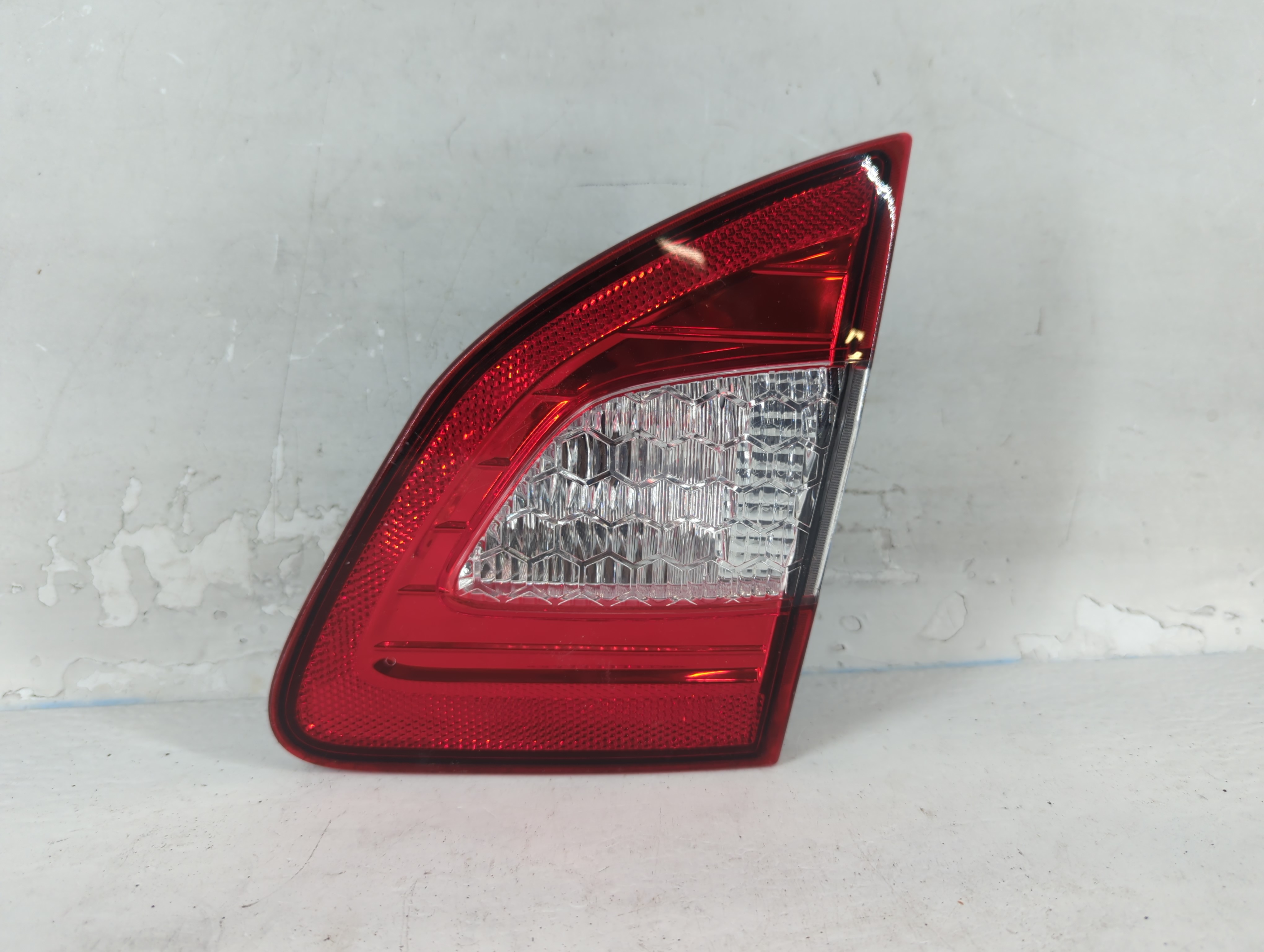 2011-2013 Ford Fiesta Passenger Right Side Tail Light Taillight Oem 801701 - Oemusedautoparts1.com