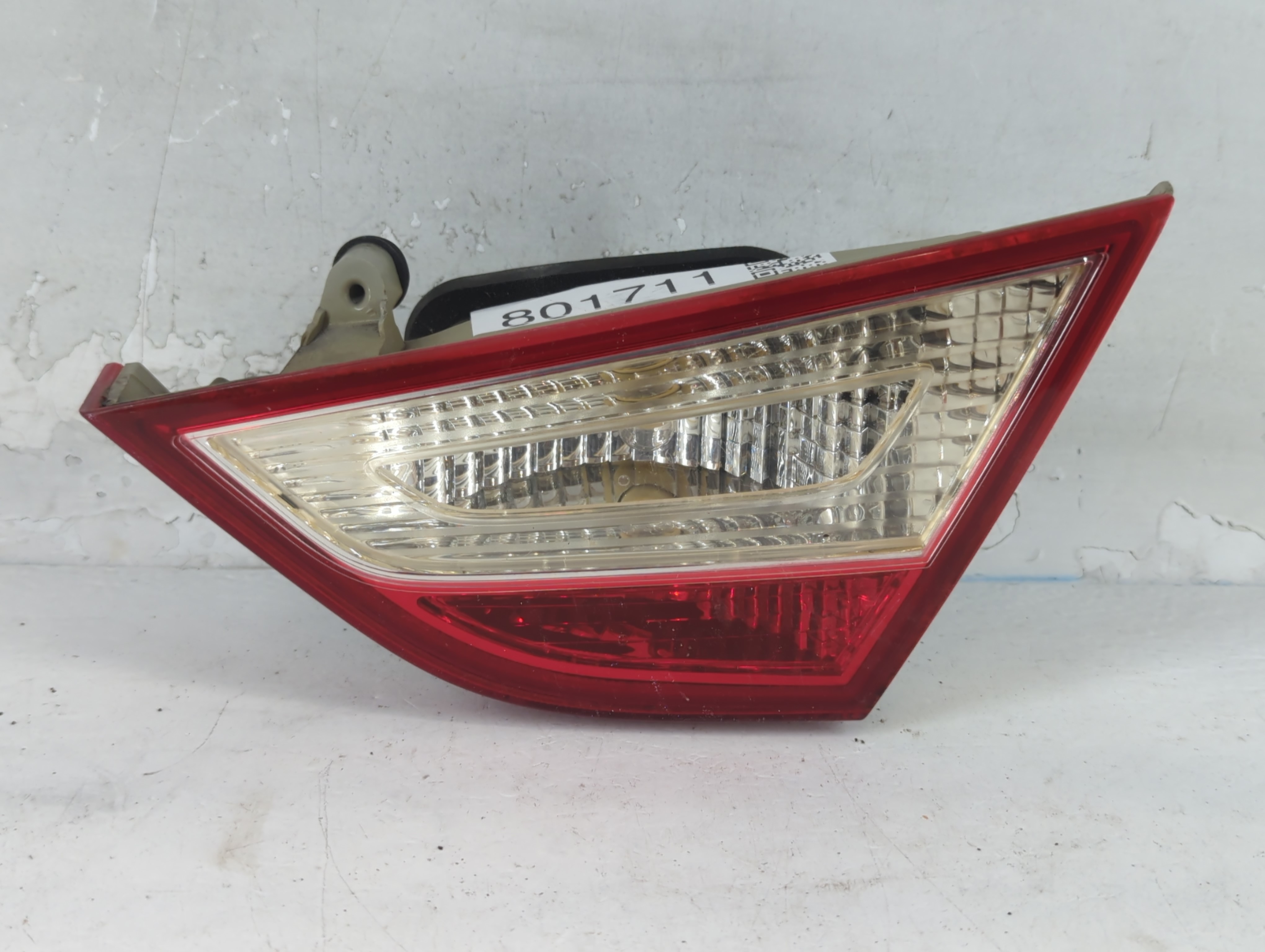 2011-2014 Hyundai Sonata Passenger Right Side Tail Light Taillight Oem 801711 - Oemusedautoparts1.com