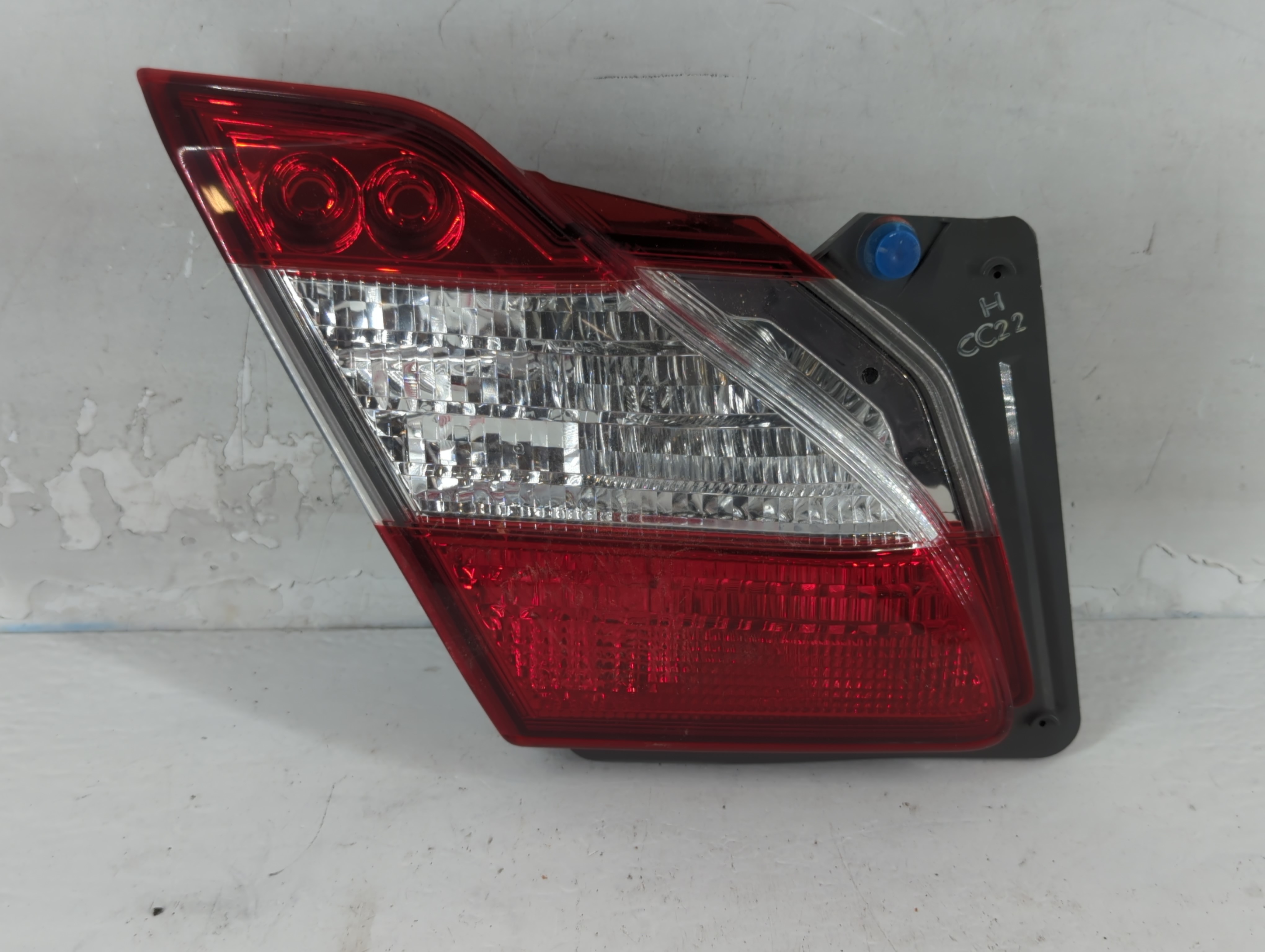 2011-2013 Infiniti M37 Driver Left Side Tail Light Taillight Oem 801721 - Oemusedautoparts1.com