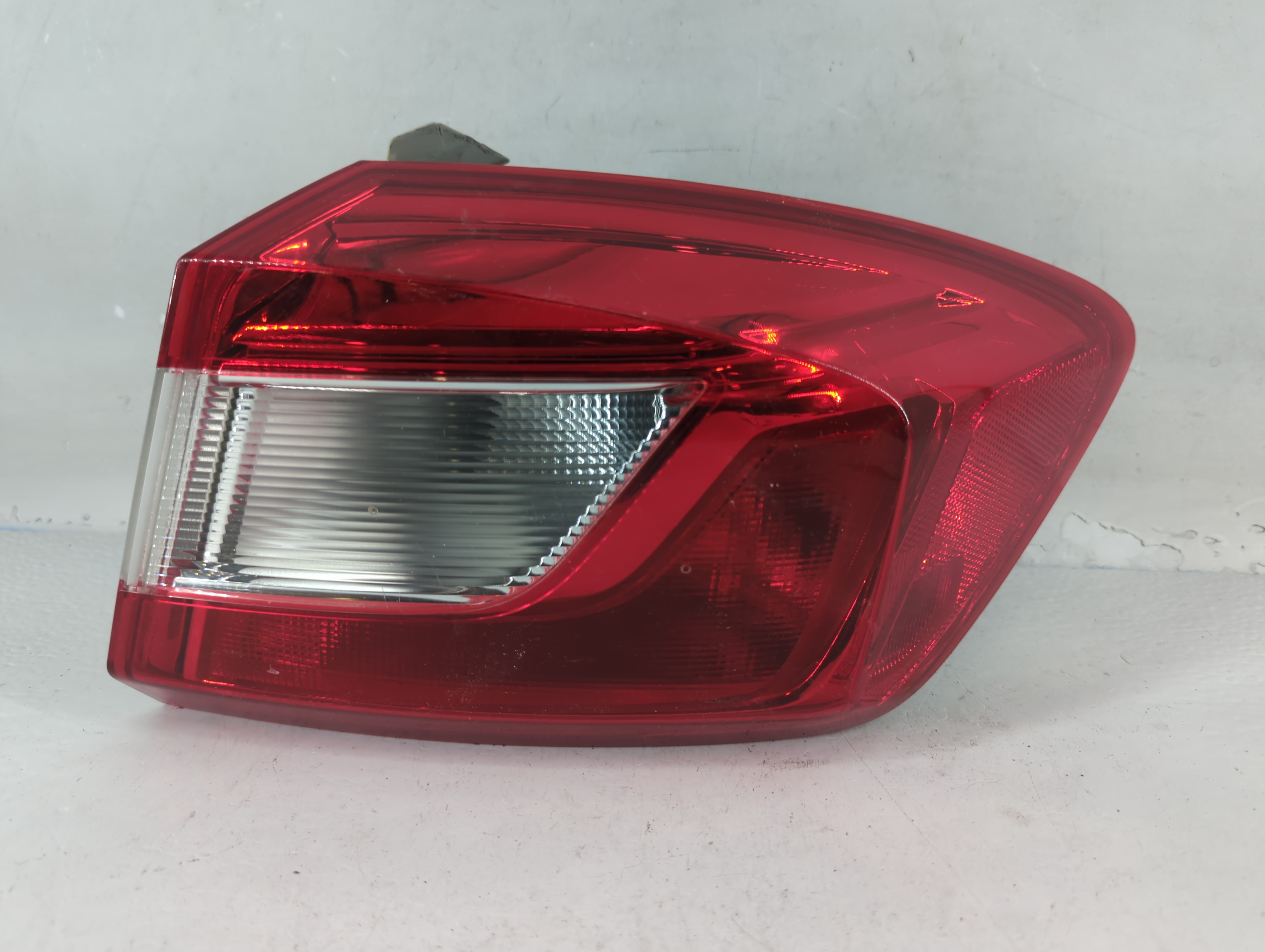 2017-2017 Chevrolet Cruze Passenger Right Side Tail Light Taillight Oem 801730 - Oemusedautoparts1.com
