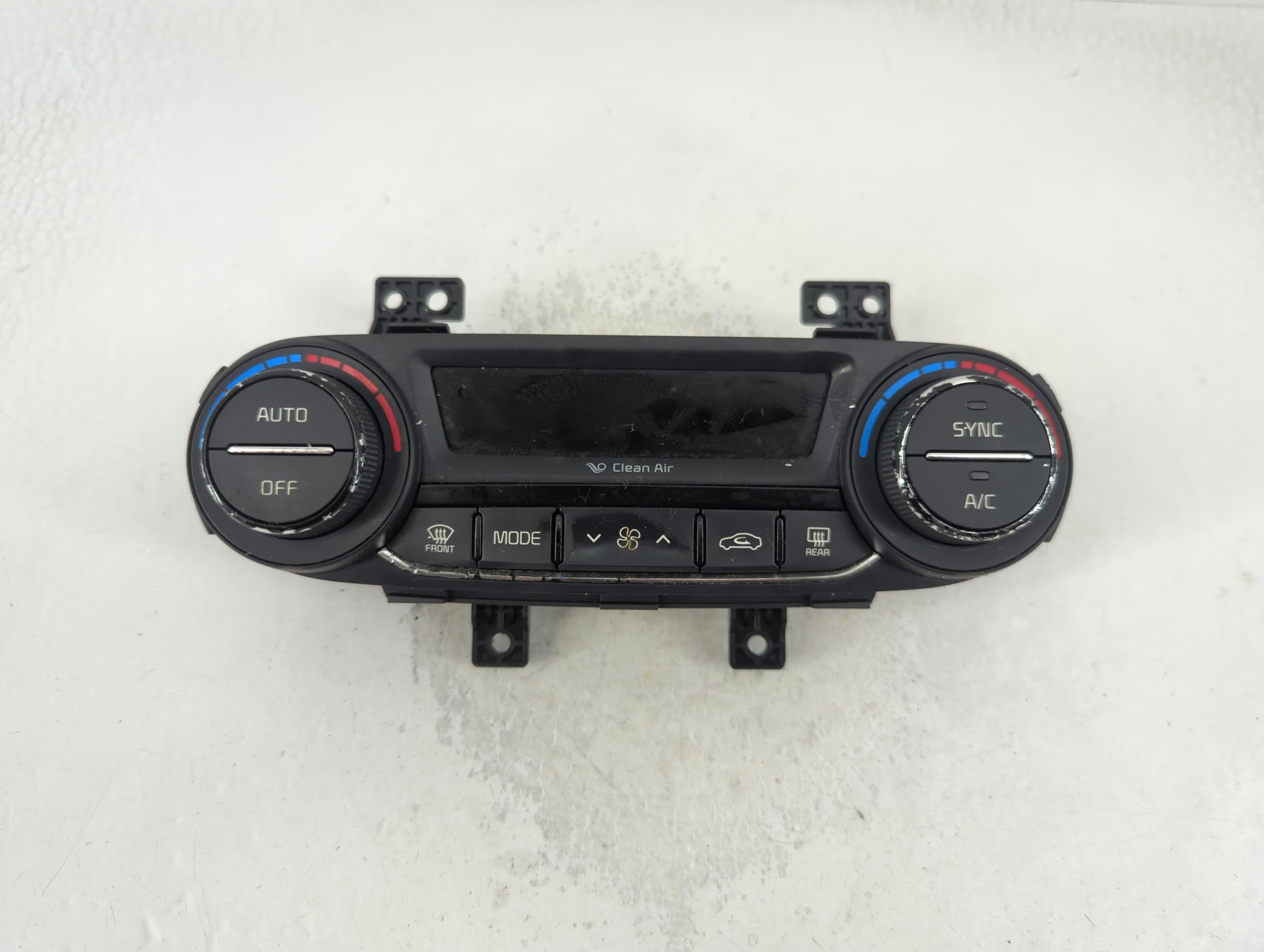 2017-2018 Kia Forte Ac Heater Climate Control 97250b0da0 801834 - Oemusedautoparts1.com