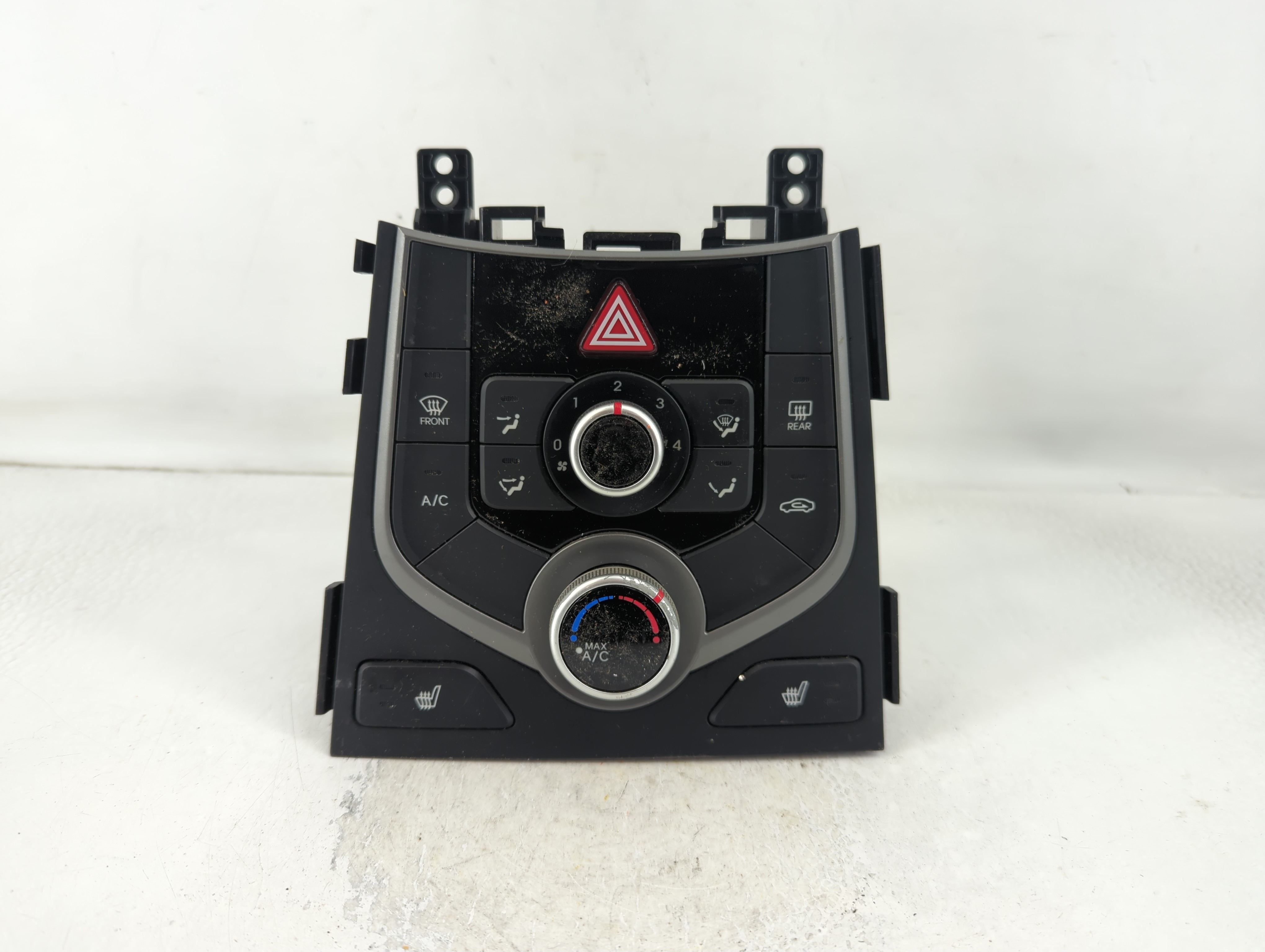 2014-2016 Hyundai Elantra Ac Heater Climate Control Temperature Oem 801872 - Oemusedautoparts1.com