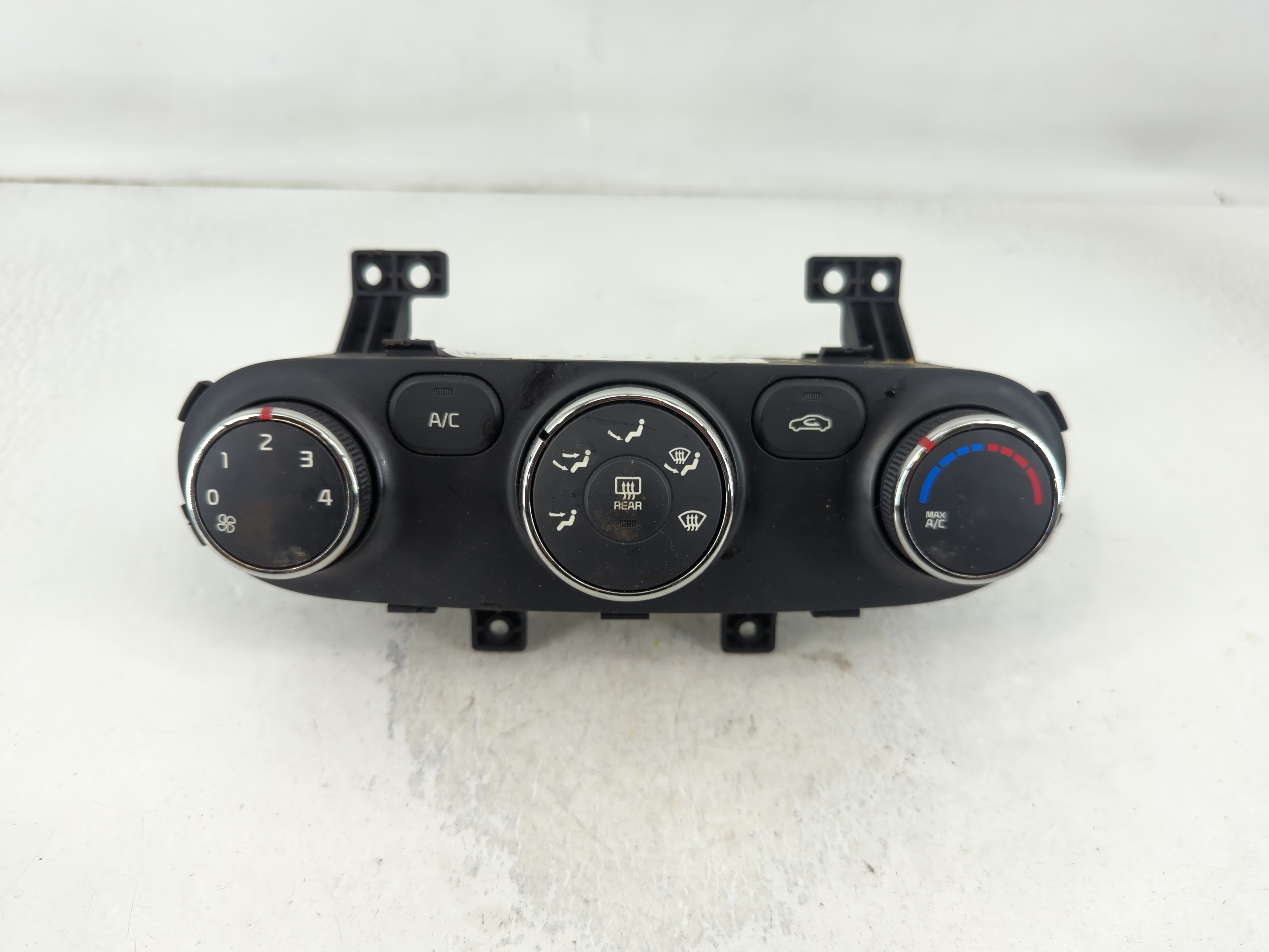 Kia Forte Ac Heater Climate Control 97250-a7250 801911 - Oemusedautoparts1.com