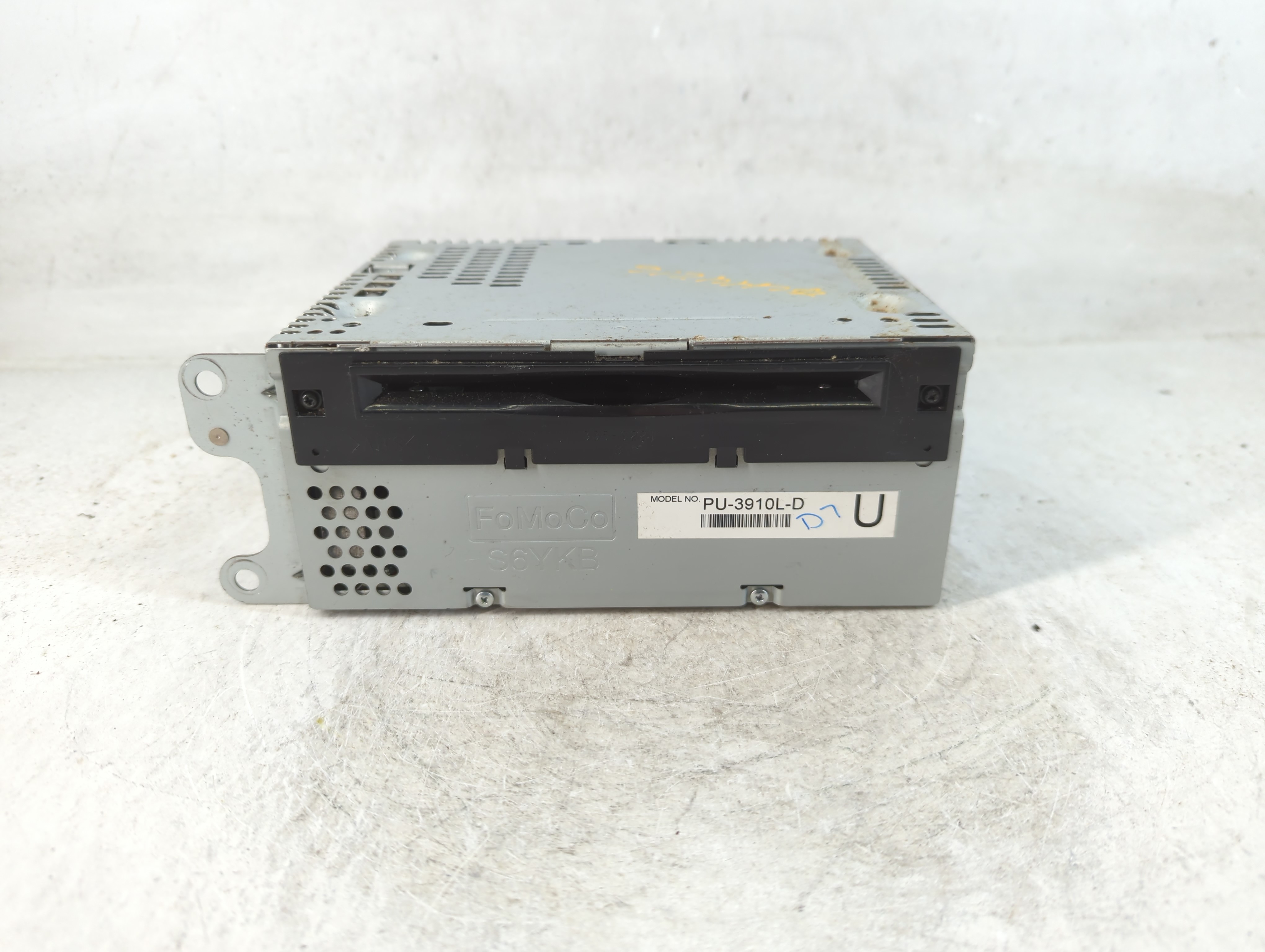2014-2015 Ford Explorer Am Fm Cd Player Radio Receiver 801977 - Oemusedautoparts1.com