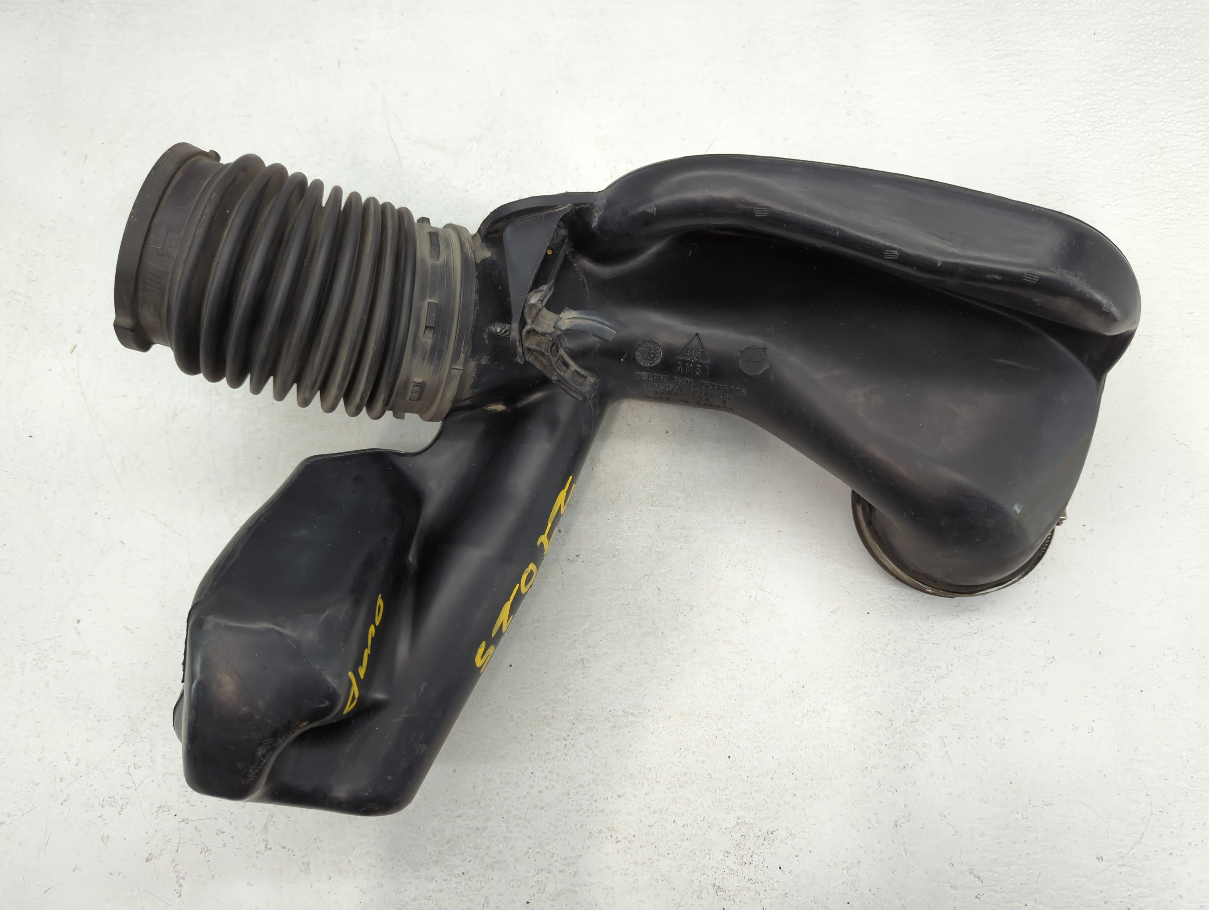 2006 Chevrolet Silverado Air Cleaner Intake Duct Hose Tube 802077 - Oemusedautoparts1.com