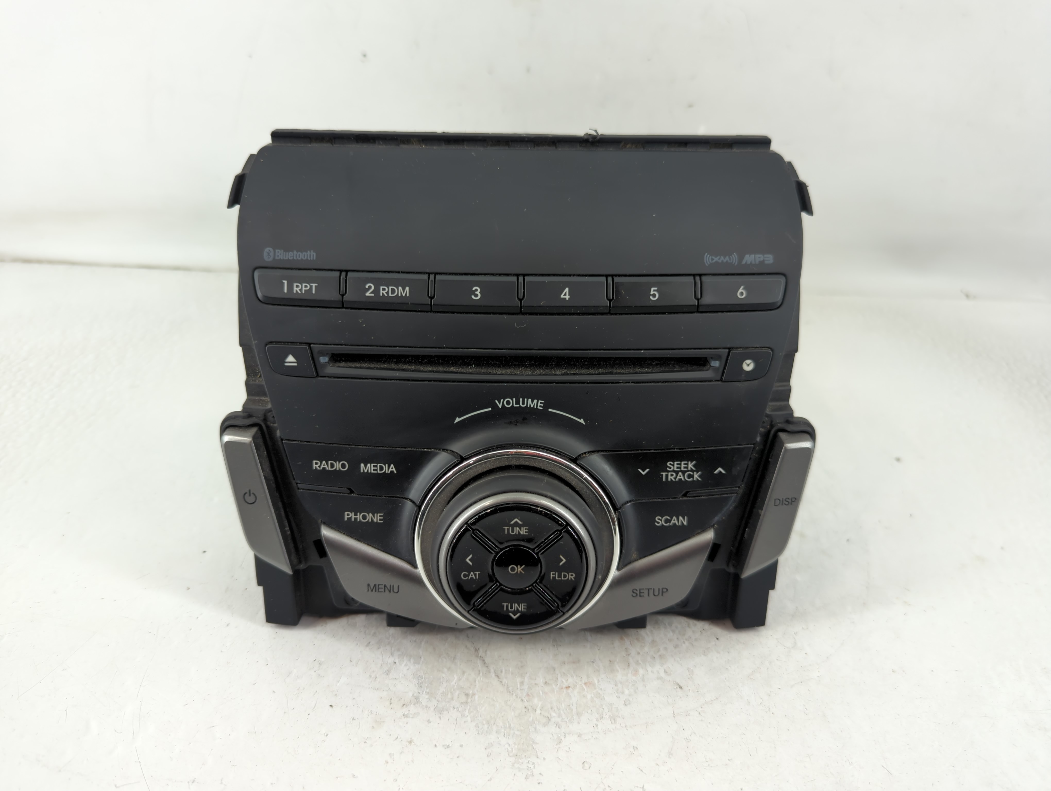2012-2014 Hyundai Azera Am Fm Cd Player Radio Receiver 802212 - Oemusedautoparts1.com