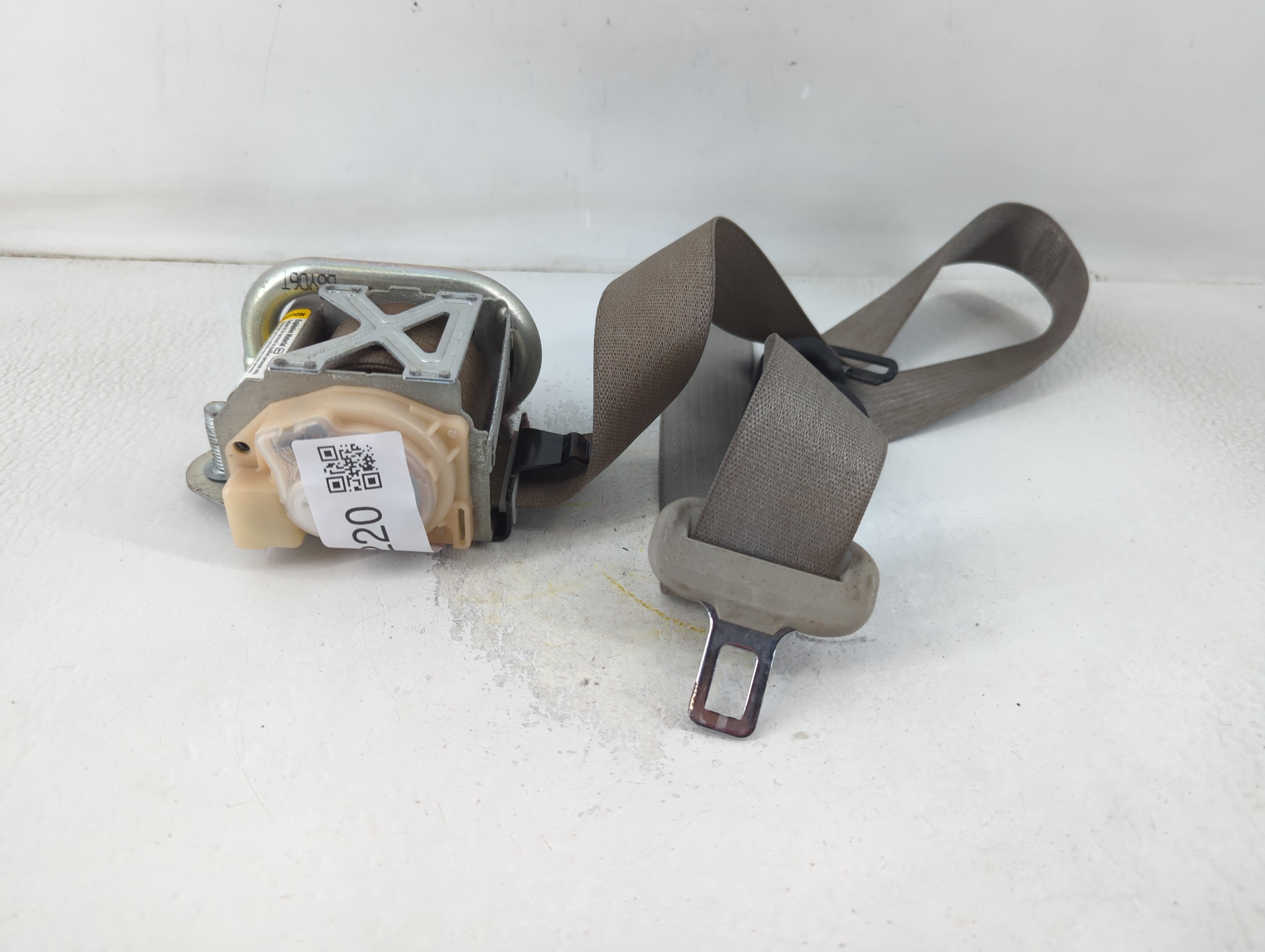 2006-2009 Buick Lucerne Passenger Right Seat Belt Front Retractor Brown 802220 - Oemusedautoparts1.com