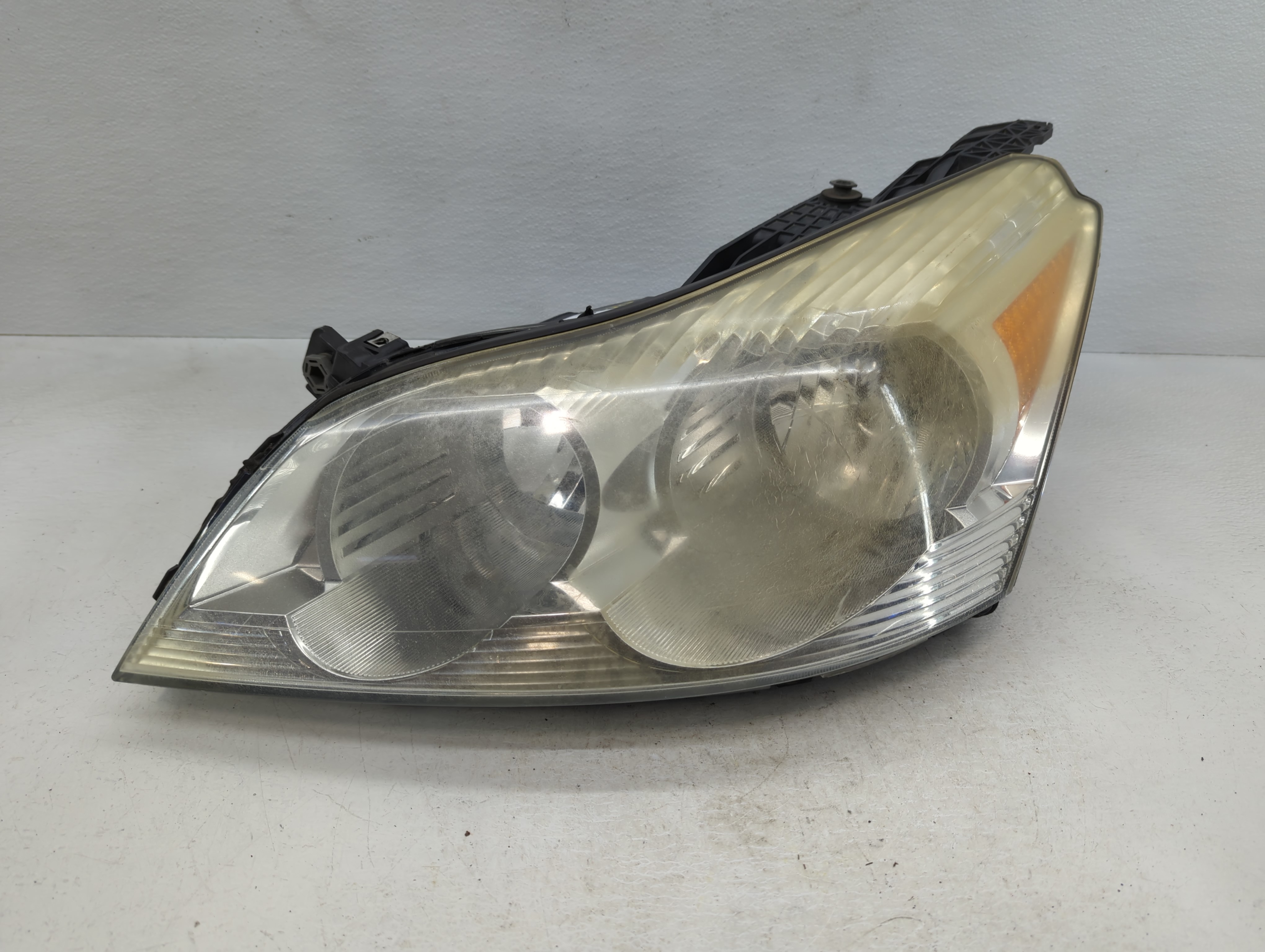 2010 Chevrolet Traverse Driver Left Oem Head Light Headlight Lamp 802333 - Oemusedautoparts1.com