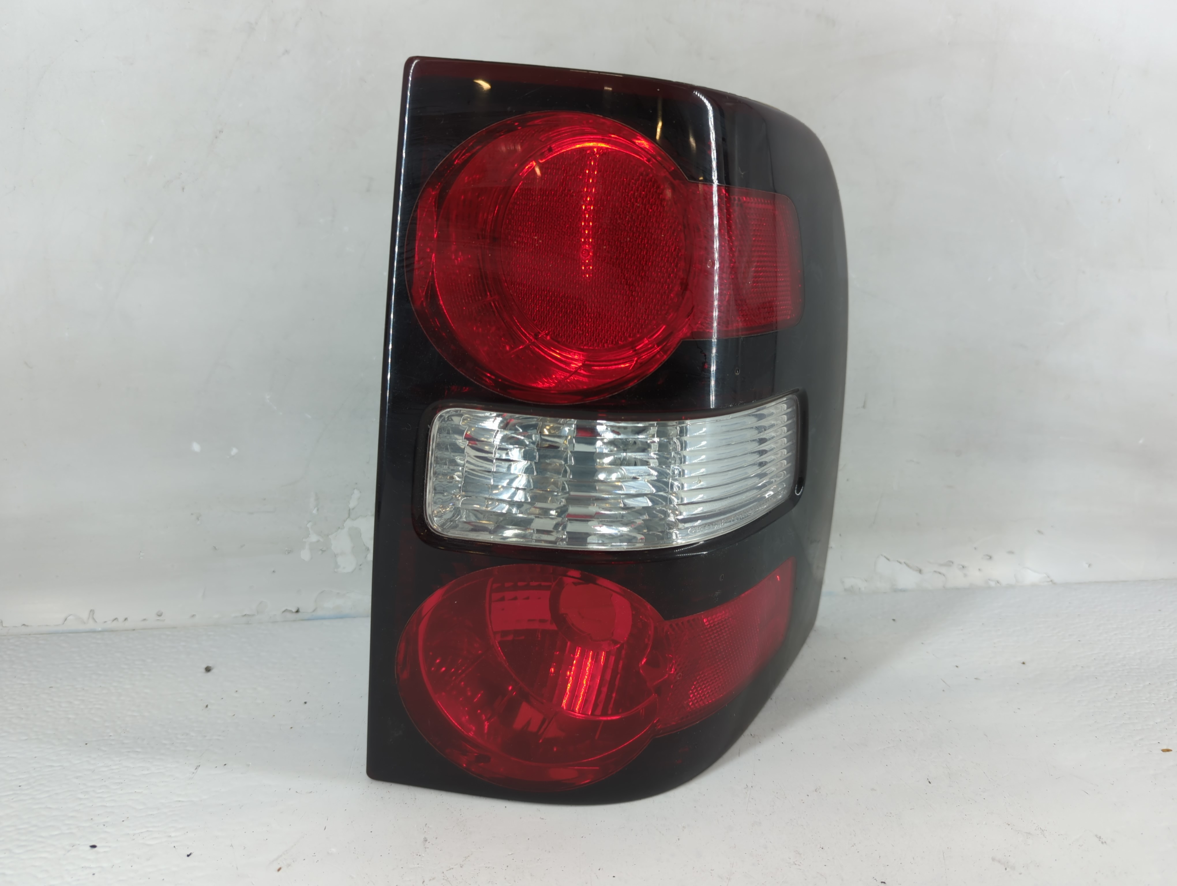 2006-2010 Ford Explorer Passenger Right Side Tail Light Taillight Oem 802352 - Oemusedautoparts1.com
