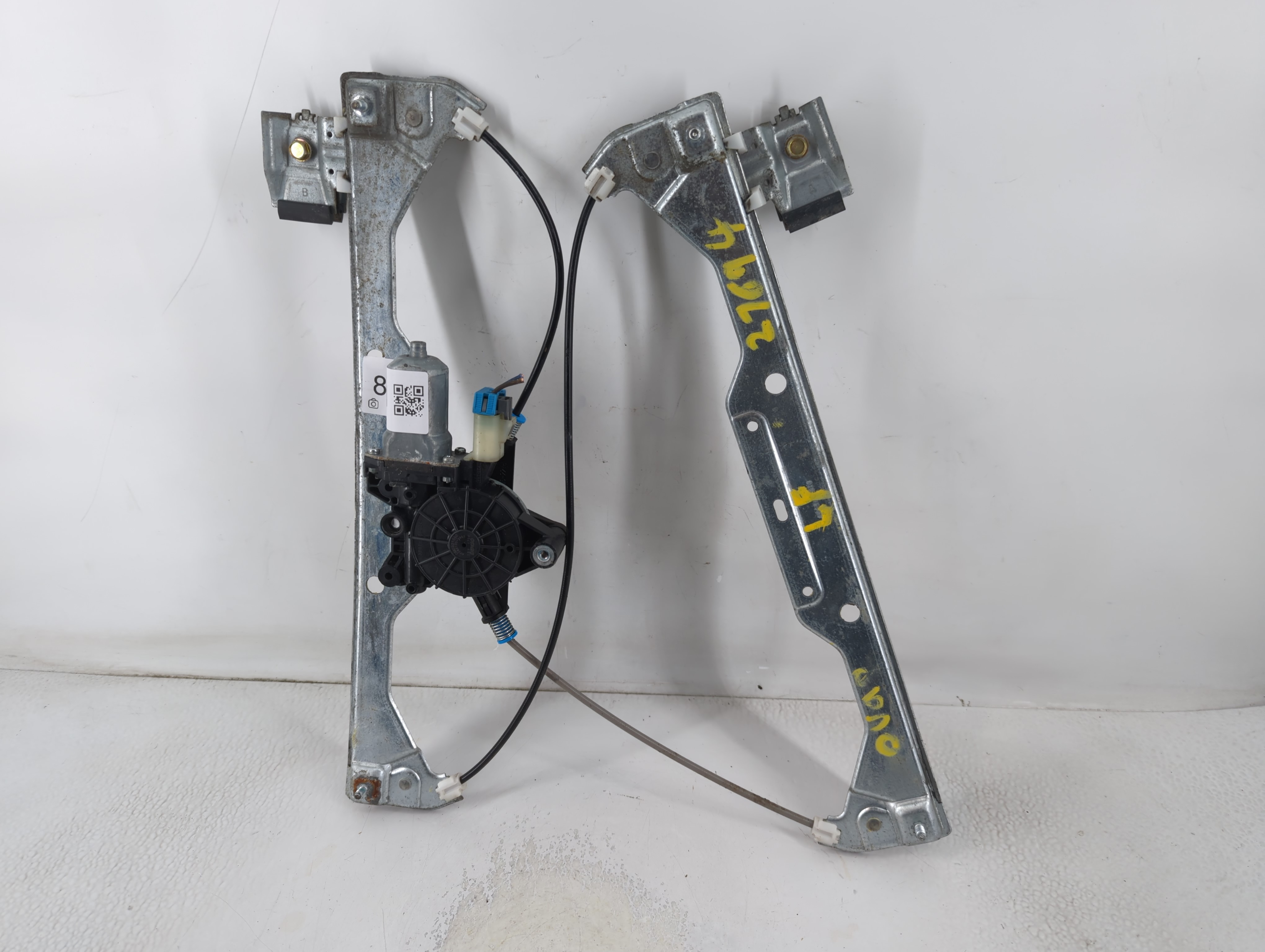 Picture of 2006-2011 Chevrolet Hhr Driver Front Left Power Window Motor 802371