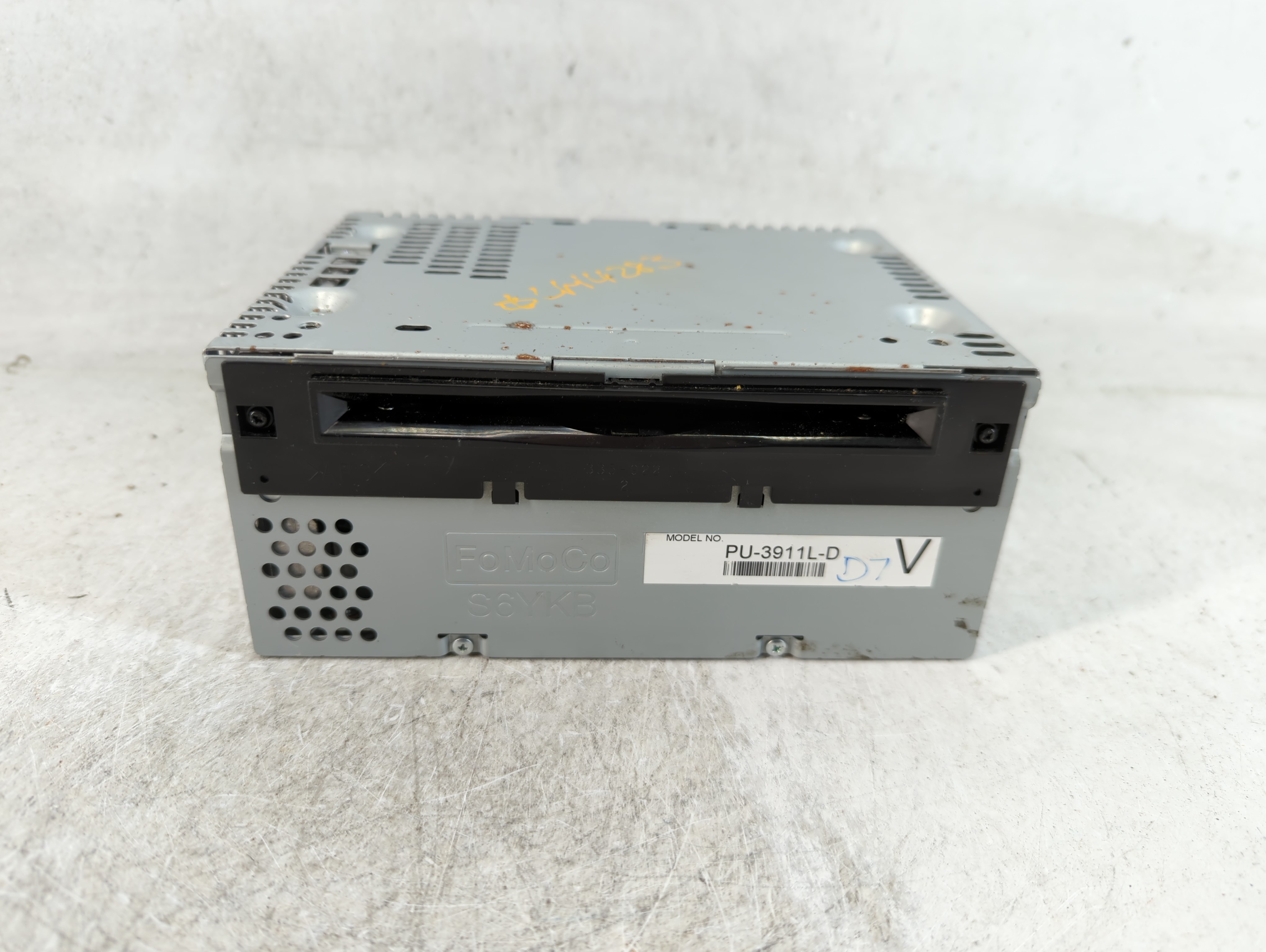 2014-2015 Ford Explorer Am Fm Cd Player Radio Receiver 802484 - Oemusedautoparts1.com