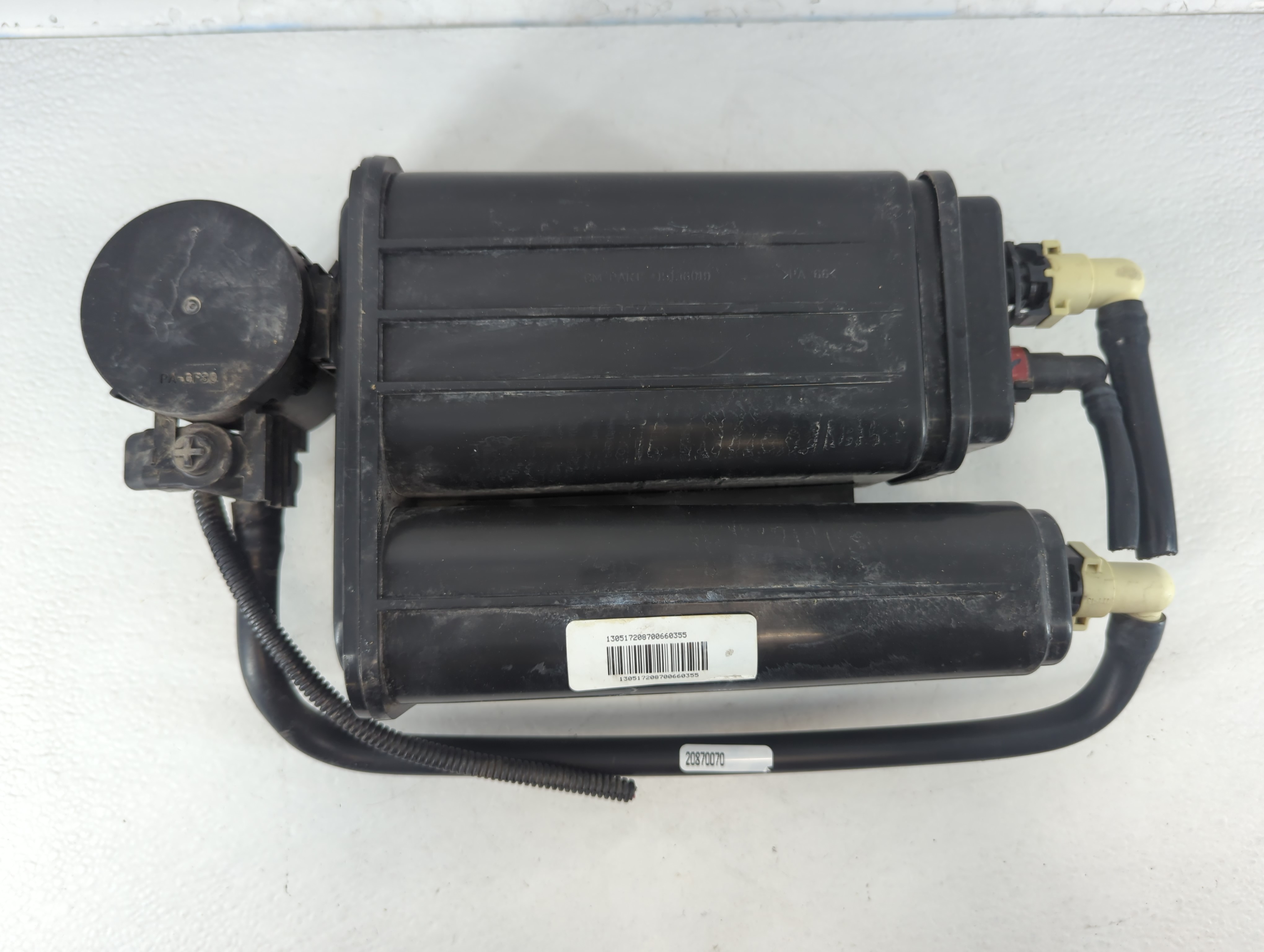 Picture of 2013 Gmc Acadia Fuel Vapor Charcoal Canister 802504