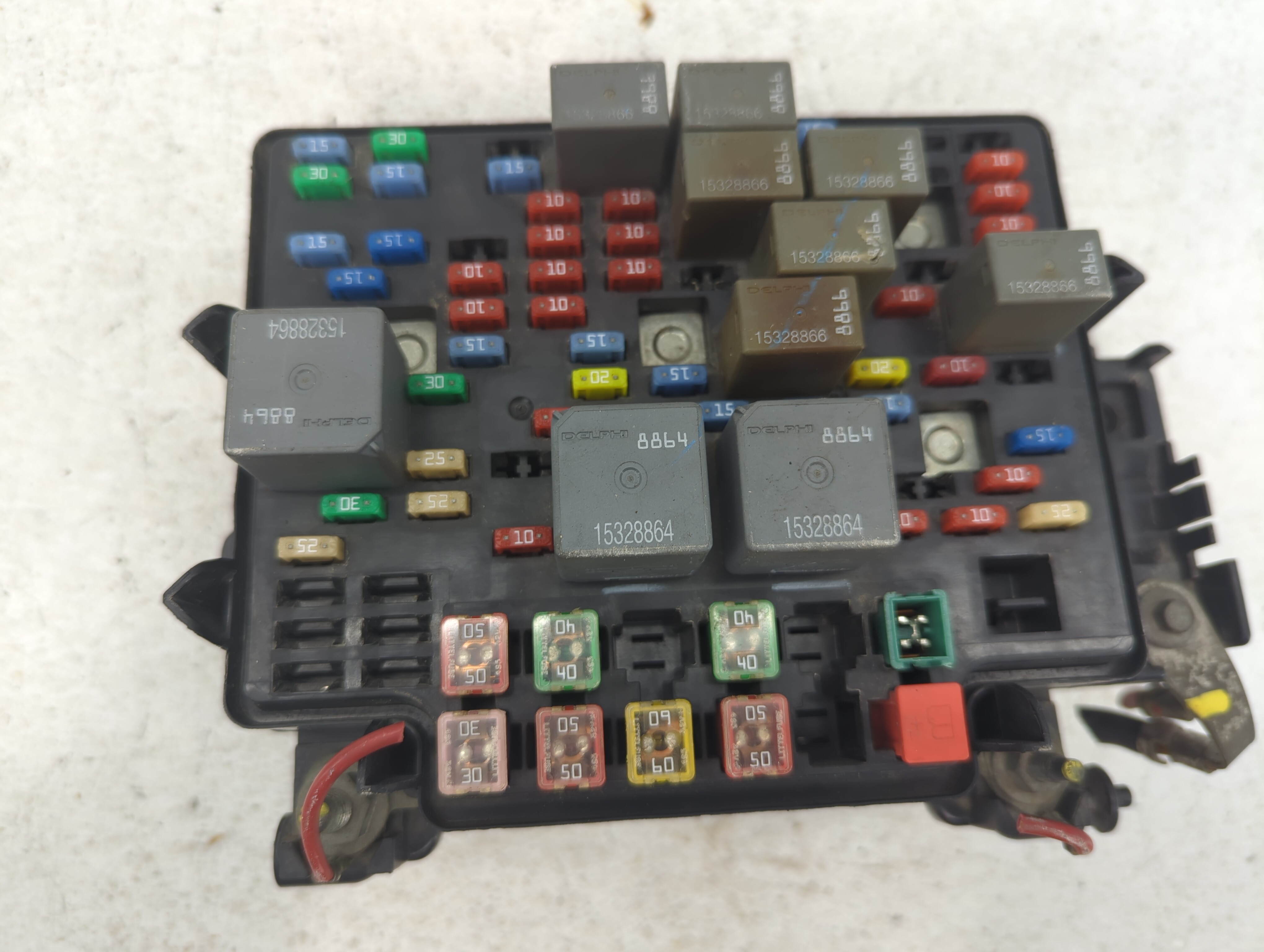 2006-2007 Gmc Sierra 1500 Fusebox Fuse Box Relay Module 15139229-02 802522 - Oemusedautoparts1.com