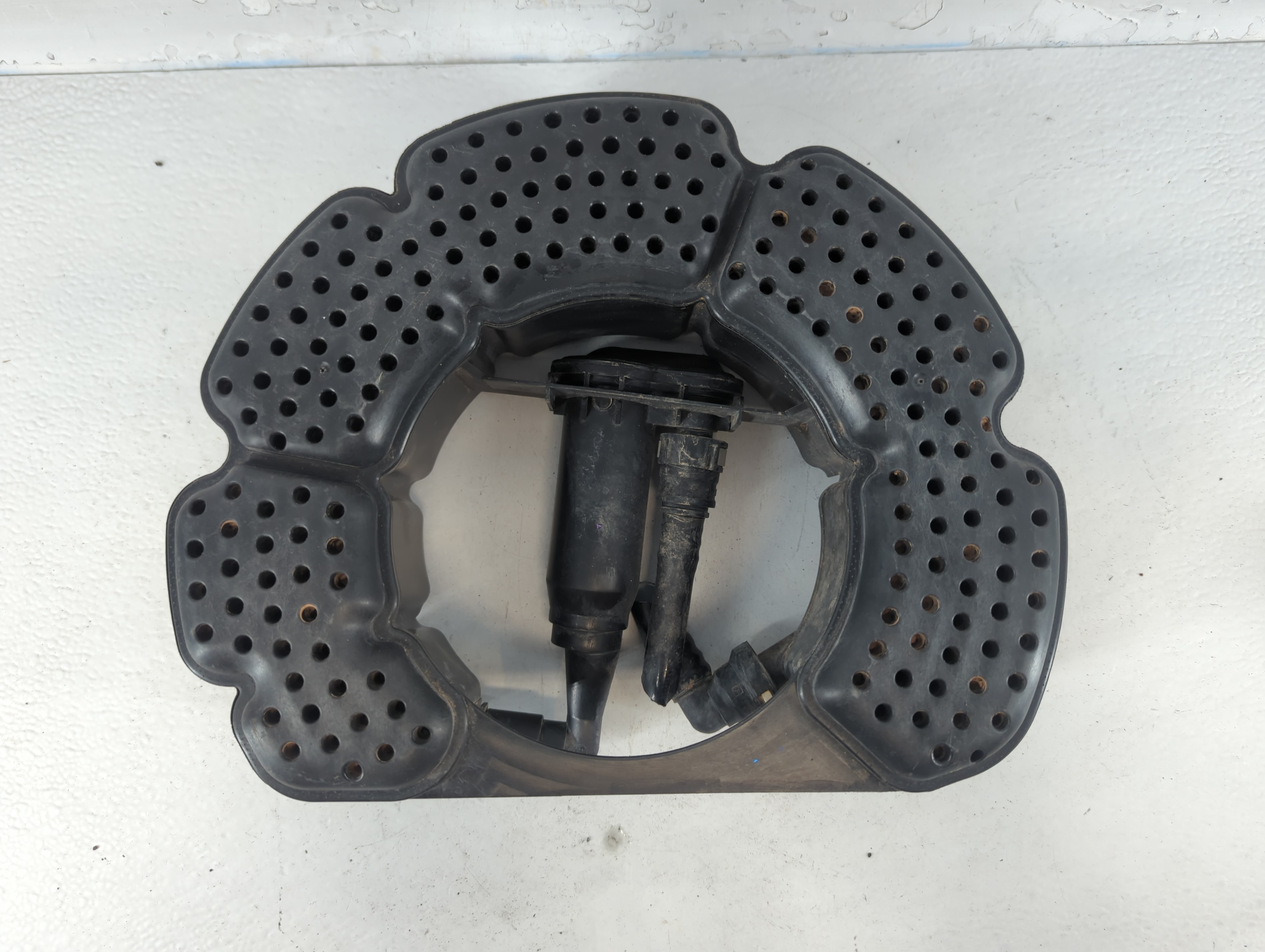 Picture of 2012 Volkswagen Gti Fuel Vapor Charcoal Canister 802557