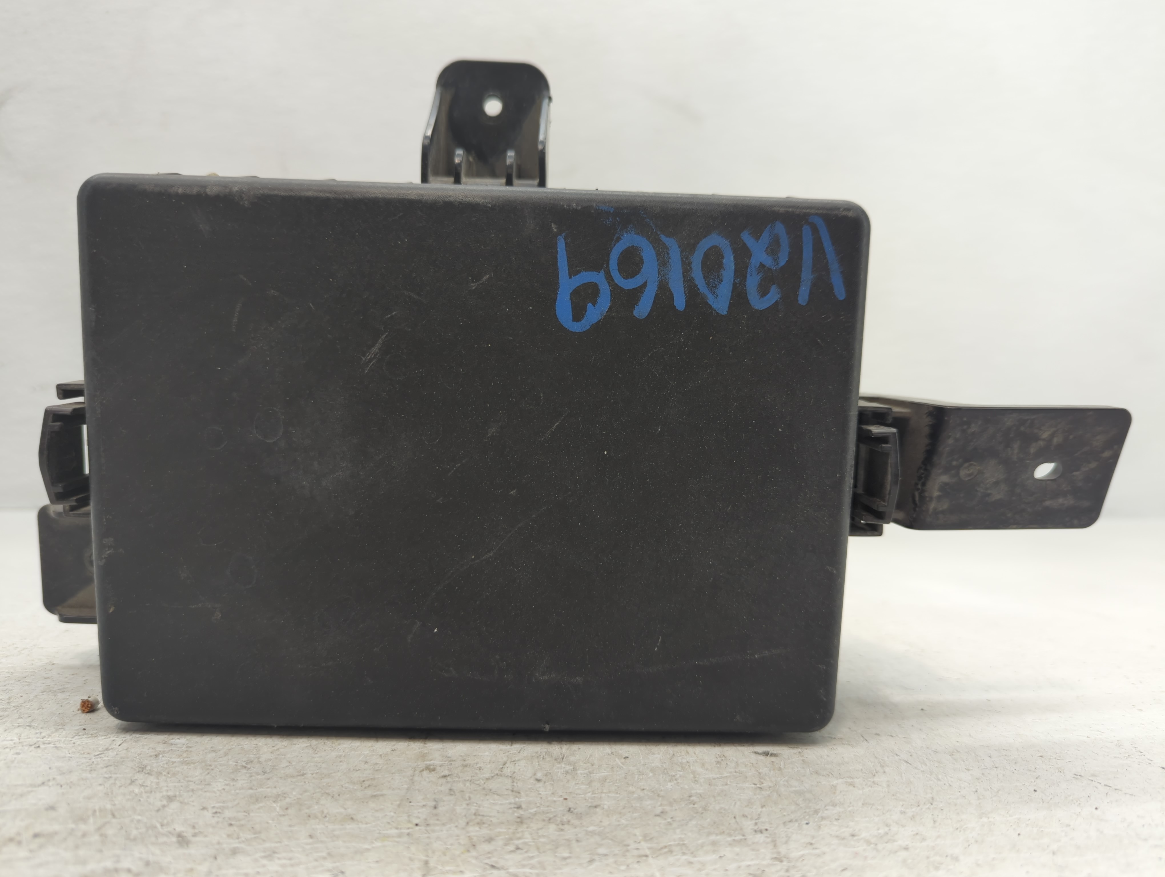 2013-2016 Hyundai Genesis Fusebox Fuse Box Relay Module N91264-2m562 802578 - Oemusedautoparts1.com