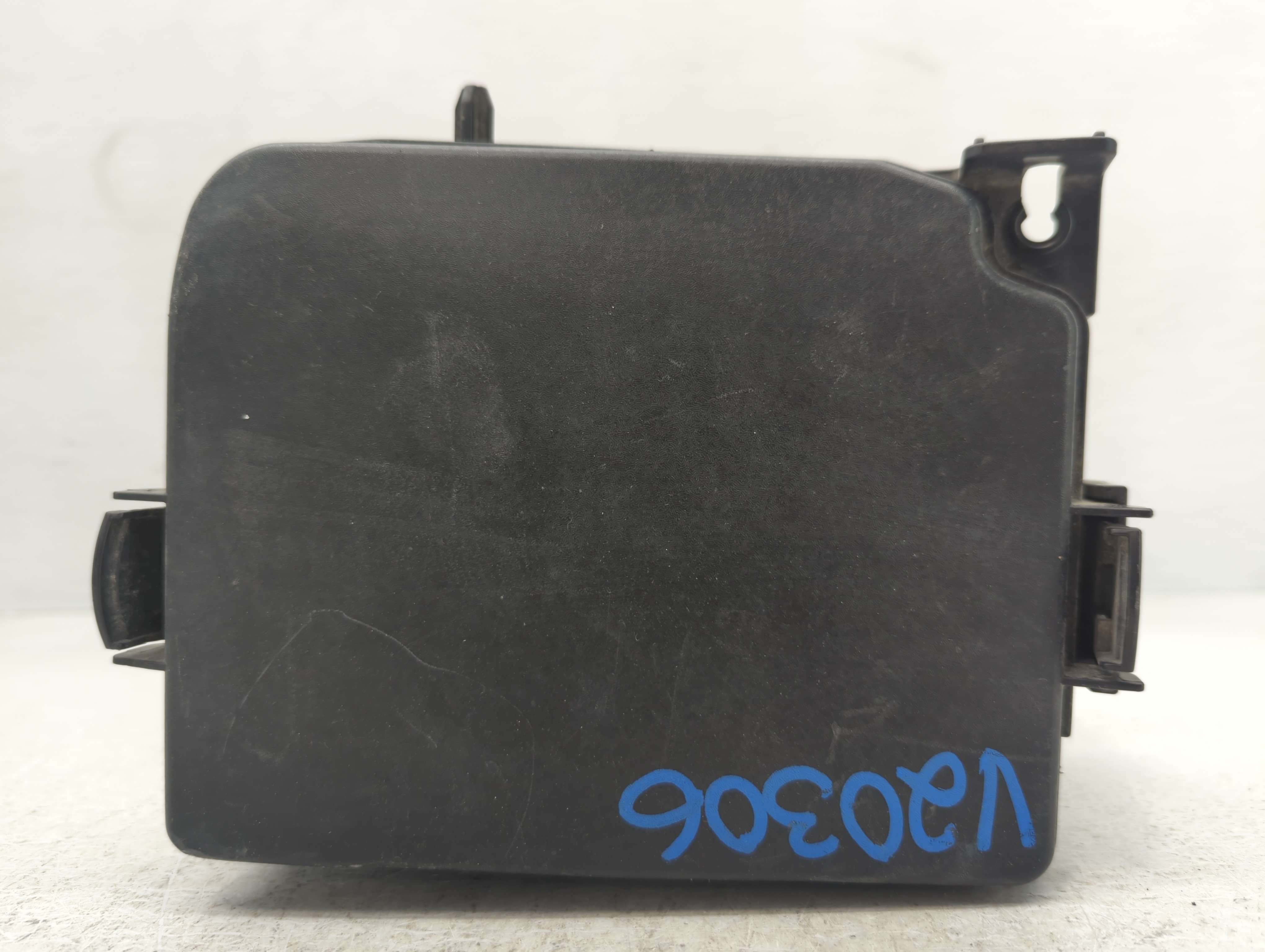 2011-2013 Hyundai Elantra Fusebox Fuse Box Relay Module 91205 3x213 802583 - Oemusedautoparts1.com