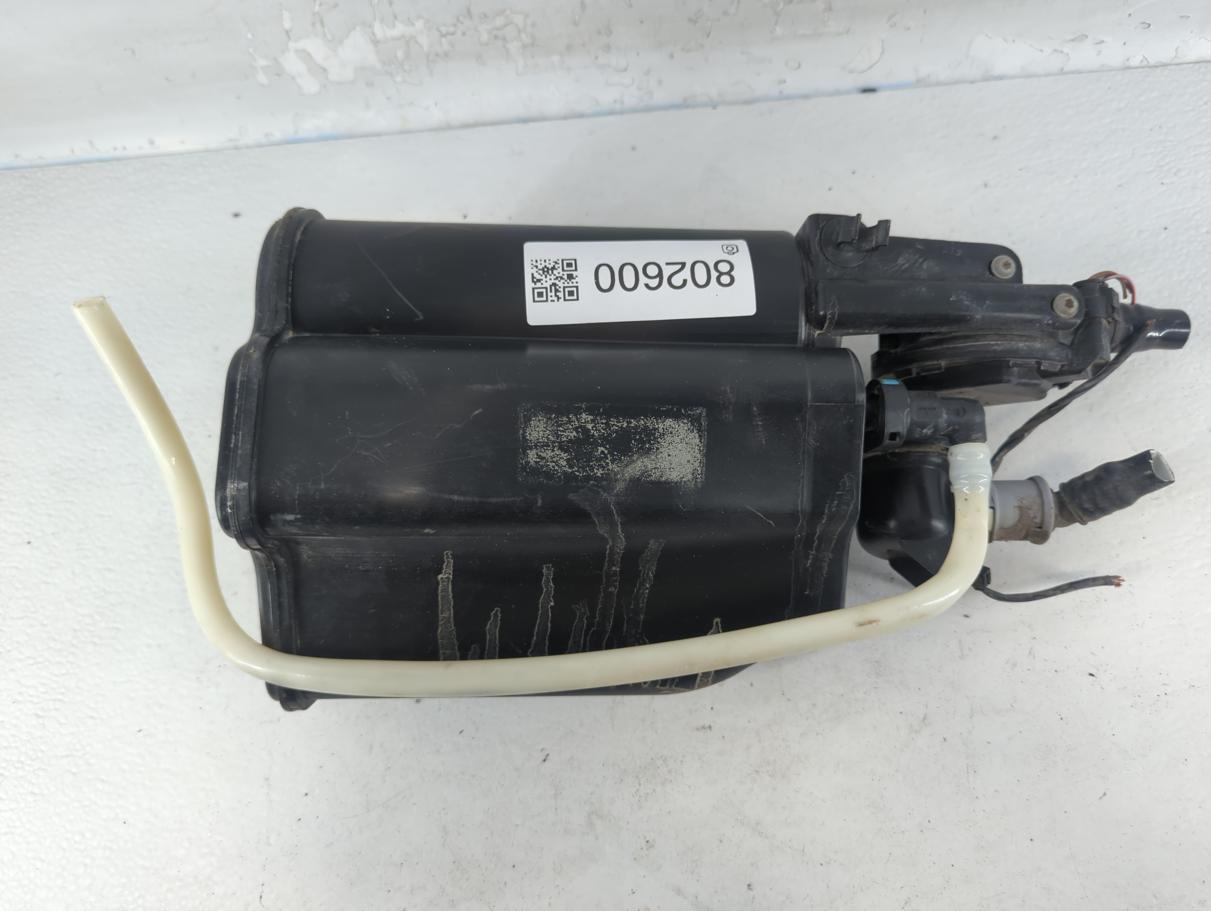 2012 Bmw 328i Fuel Vapor Charcoal Canister 802600 - Oemusedautoparts1.com
