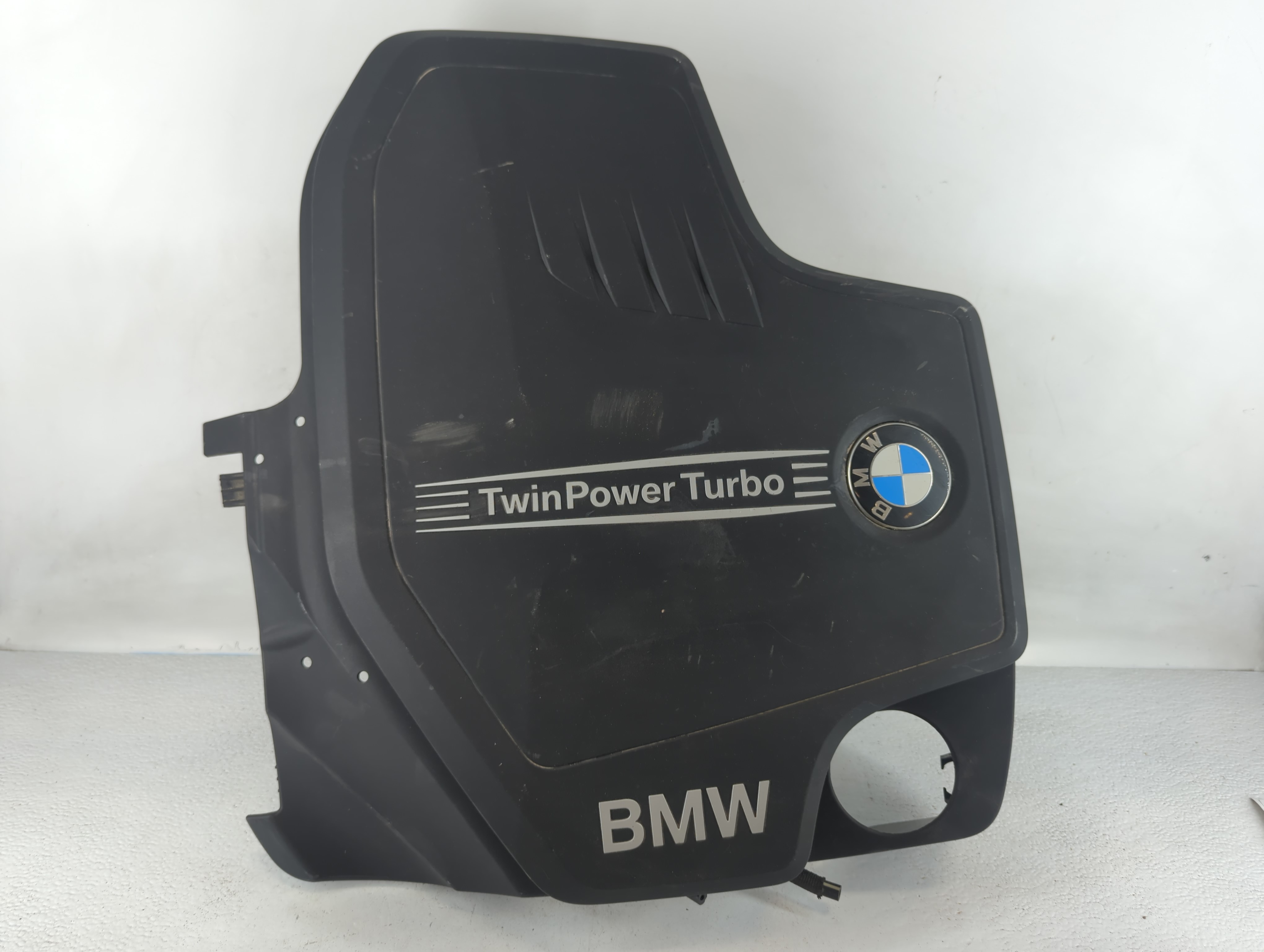 Picture of 2012 Bmw 328i Engine Cover 802673