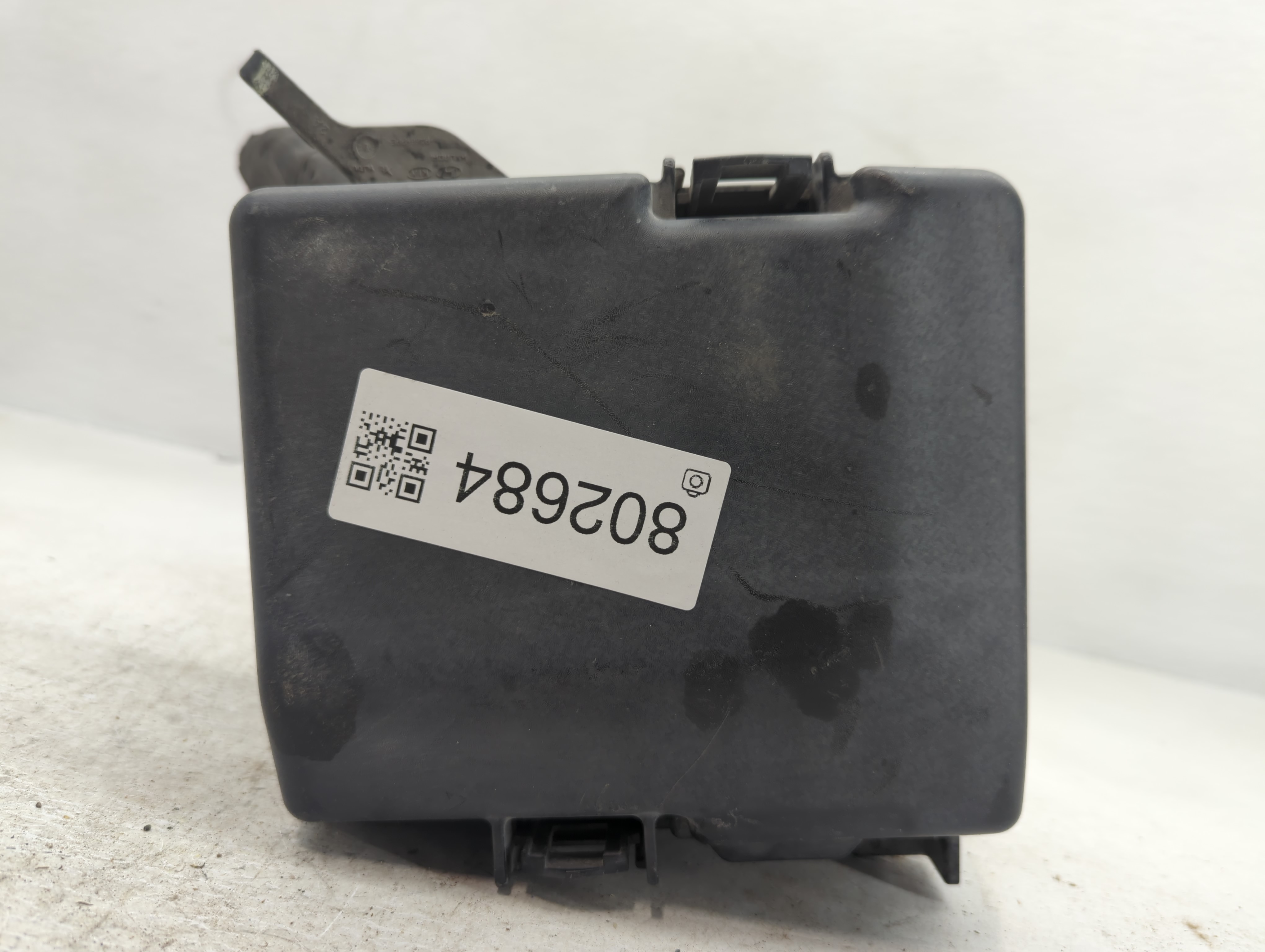 2015-2015 Hyundai Sonata Fusebox Fuse Box Relay Module 9423-0102-7 802684 - Oemusedautoparts1.com