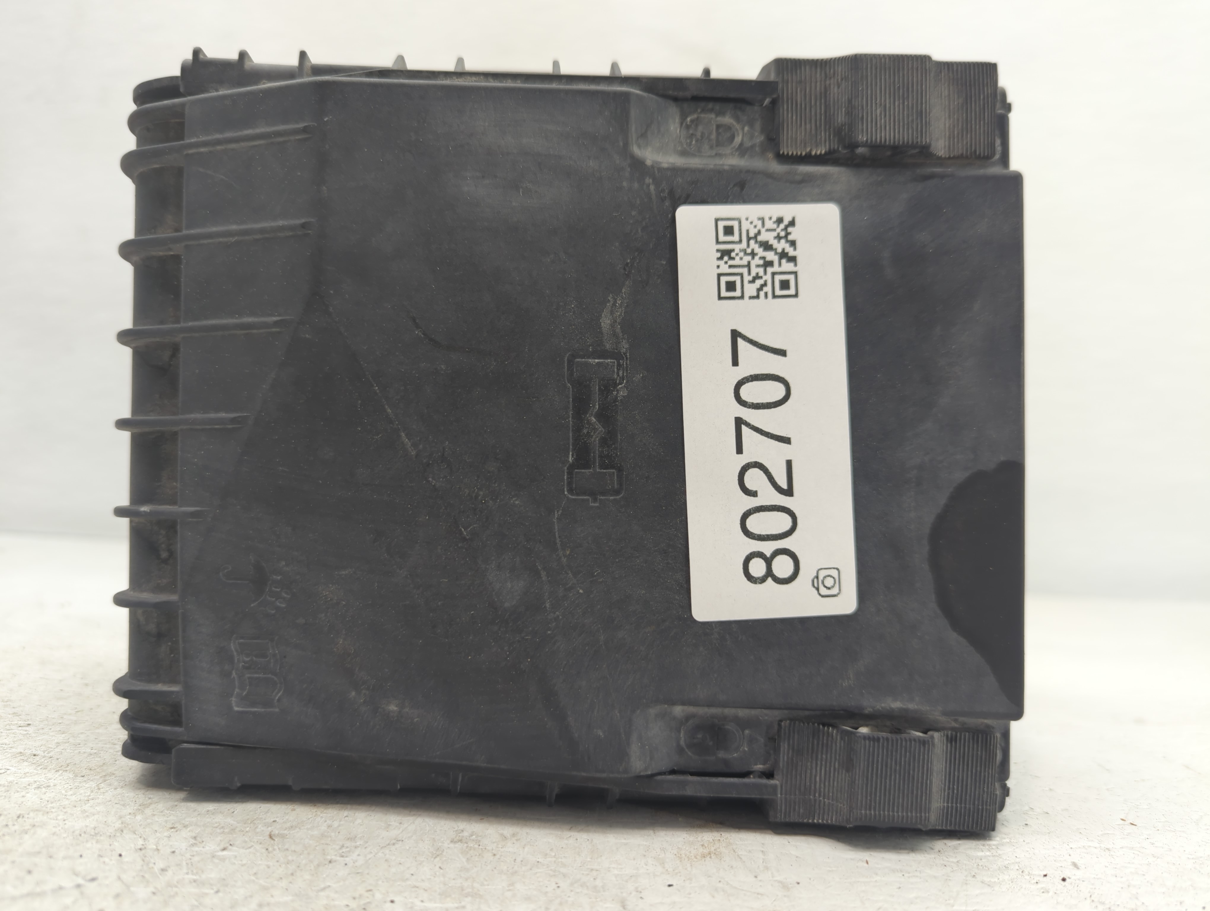 2009 Volkswagen Passat Fusebox Fuse Box Relay Module 802707 - Oemusedautoparts1.com