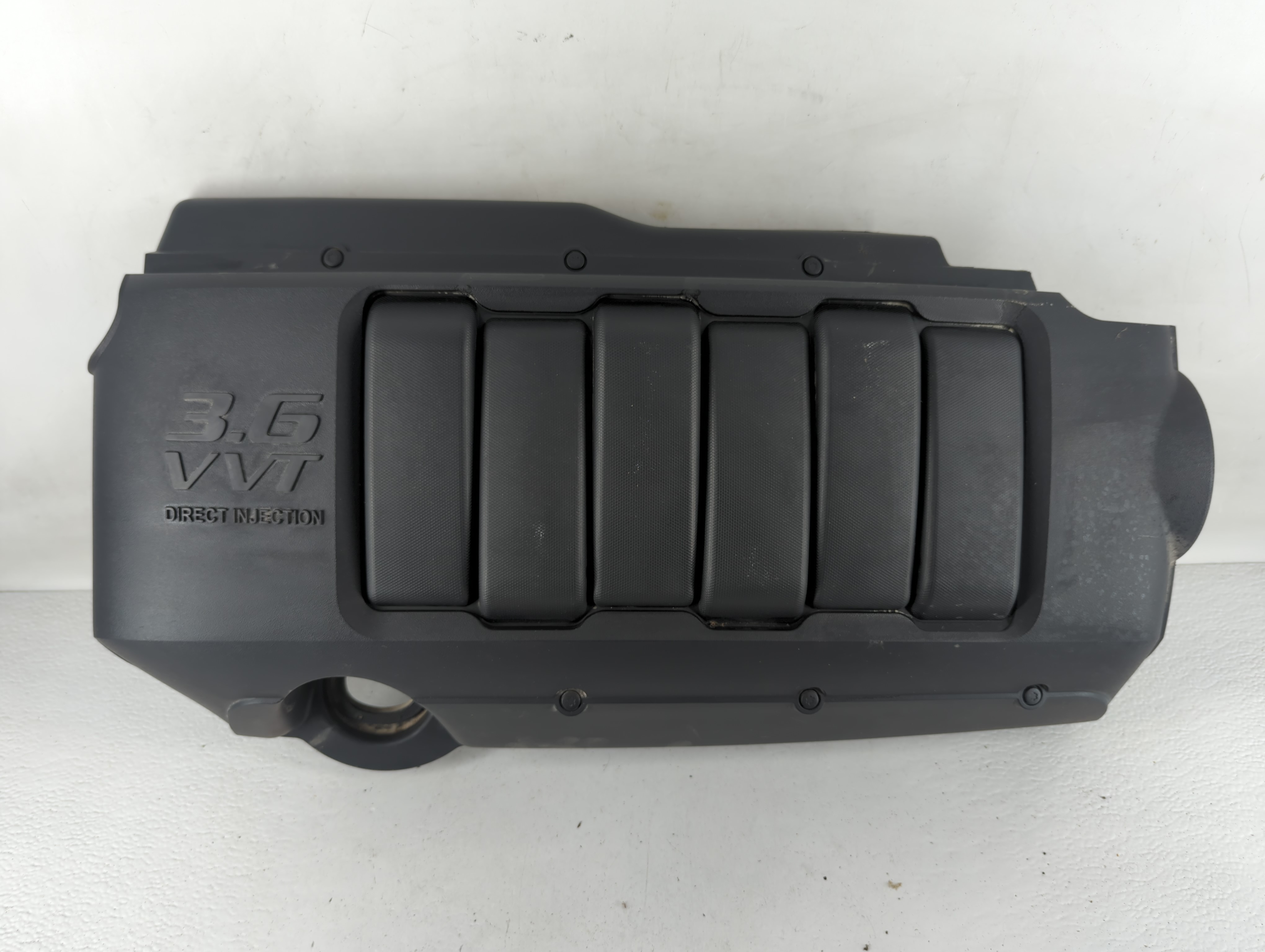 2016 Chevrolet Traverse Engine Cover 802740 - Oemusedautoparts1.com