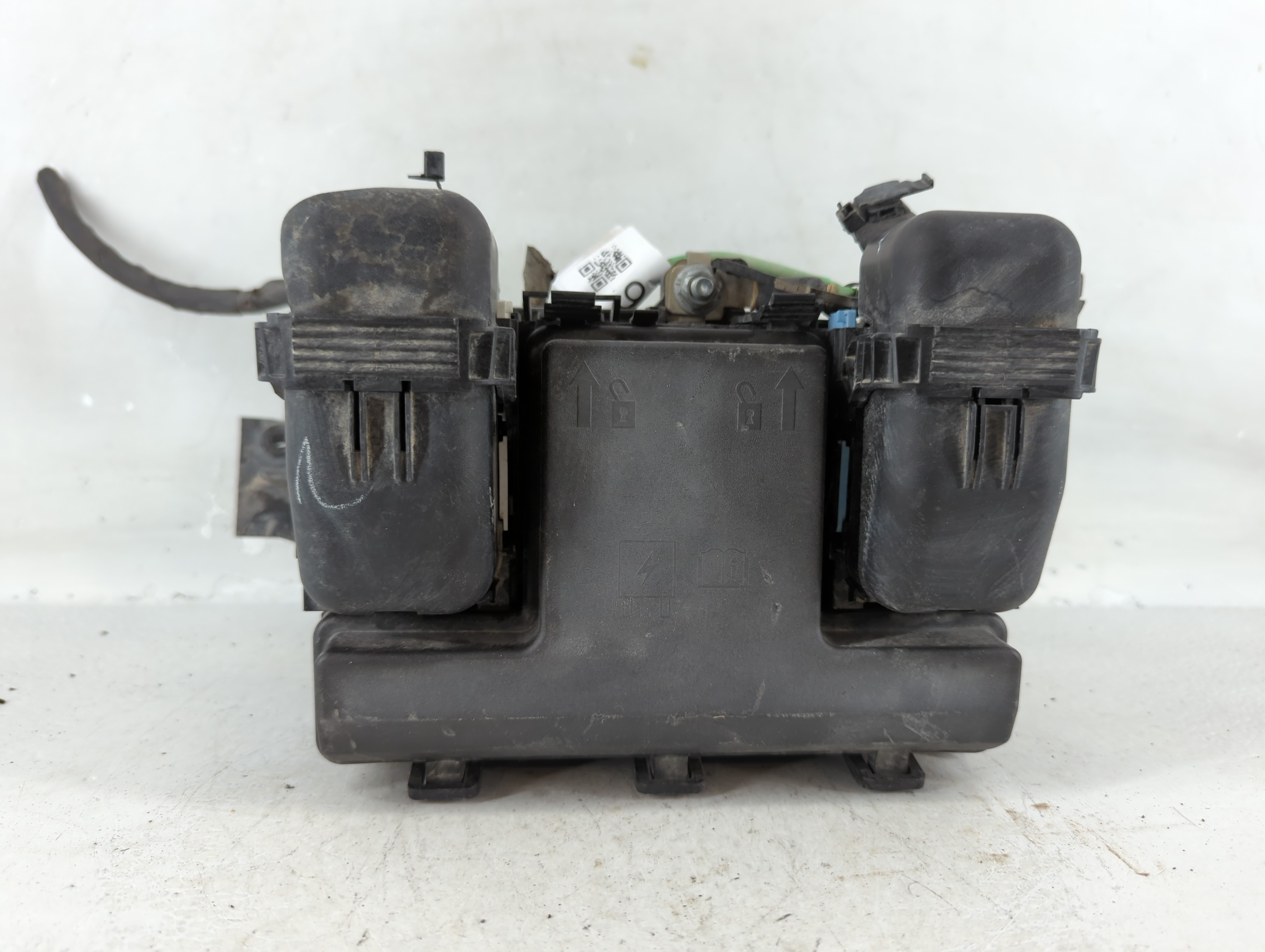 2017-2020 Ford Fusion Fusebox Fuse Box Relay Module 802761 - Oemusedautoparts1.com