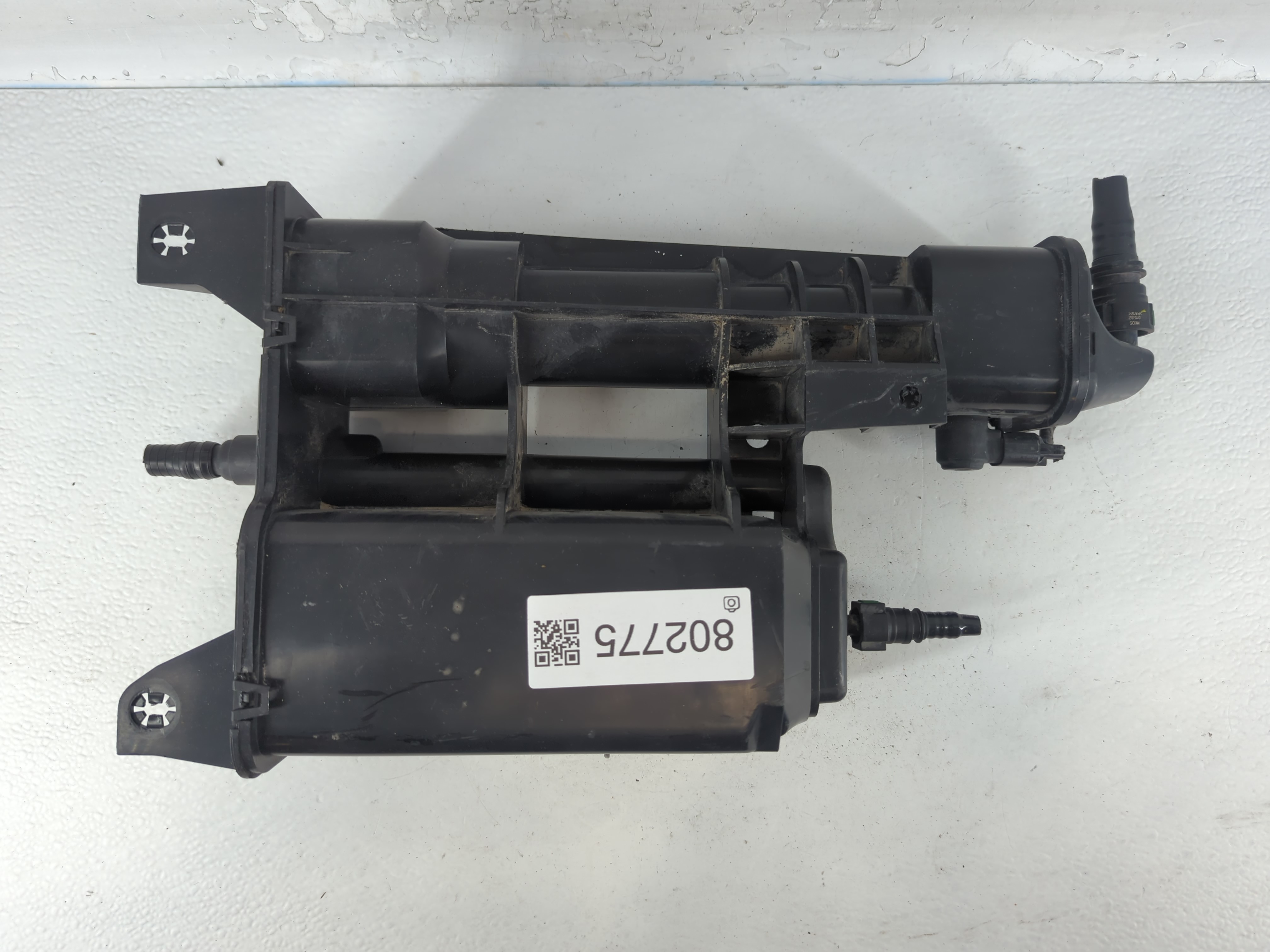 2017 Ford F-150 Fuel Vapor Charcoal Canister 802775 - Oemusedautoparts1.com