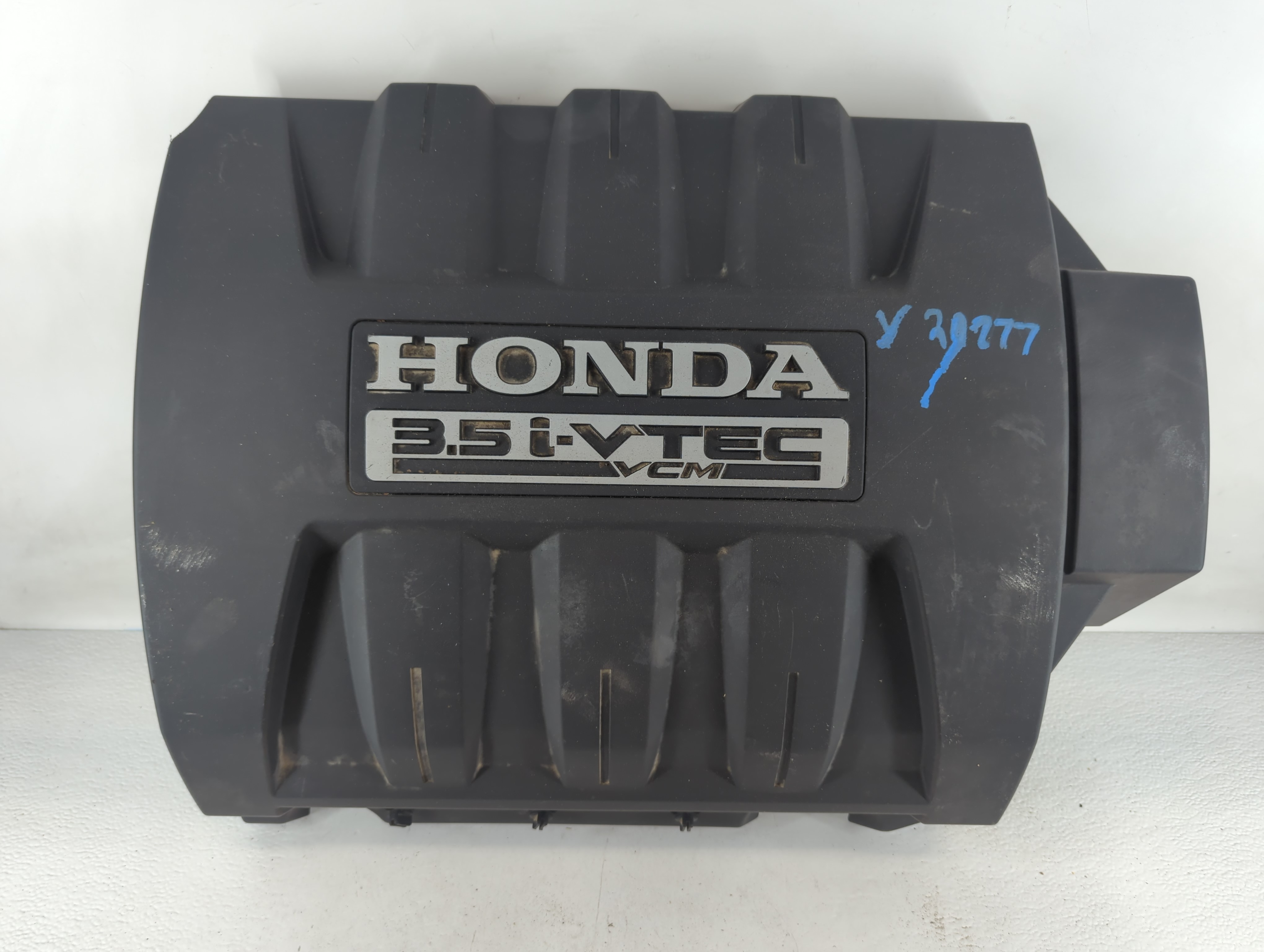 Picture of 2007 Honda Pilot Engine Cover 802801