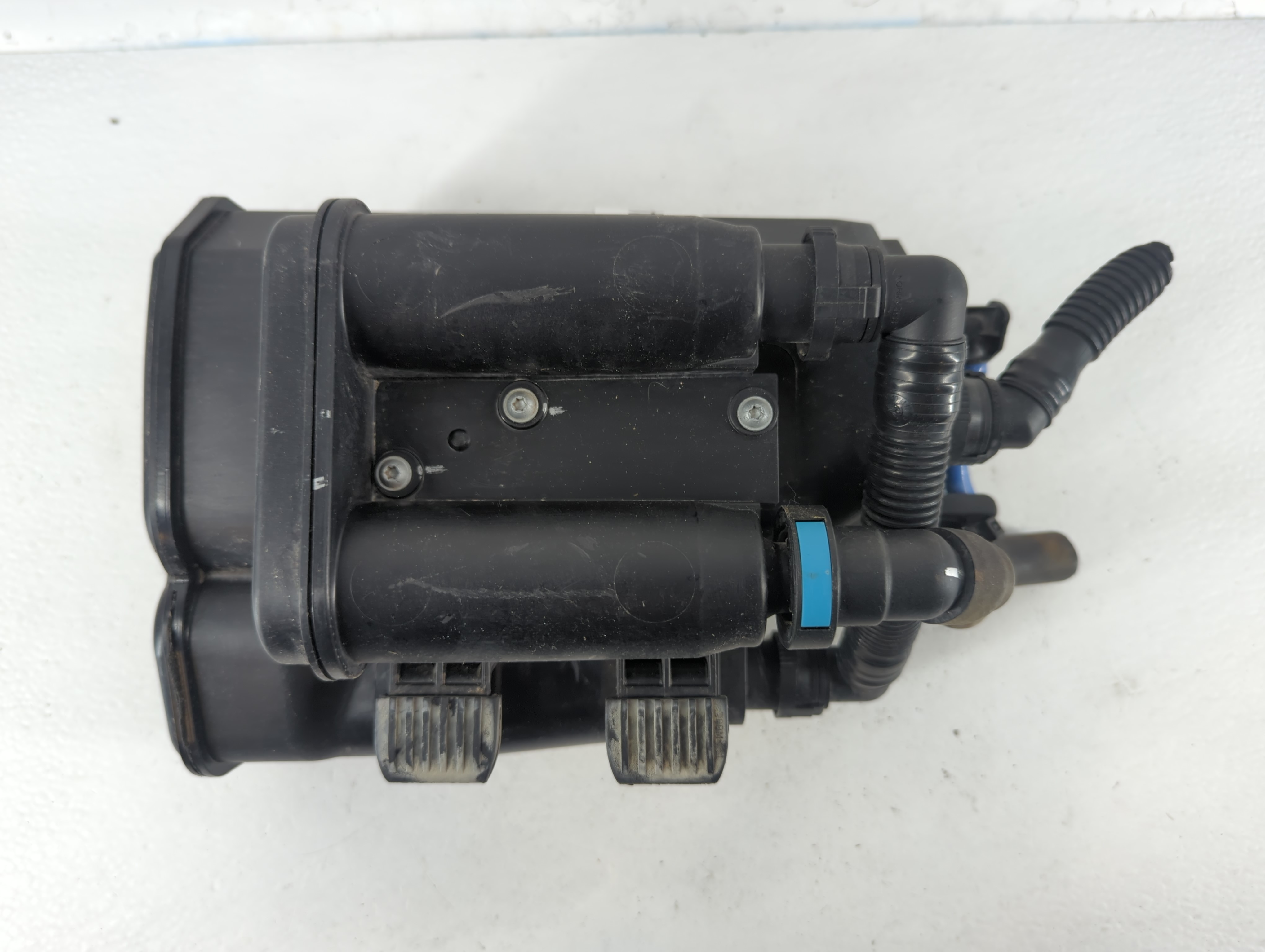 2017 Bmw X3 Fuel Vapor Charcoal Canister 802846 - Oemusedautoparts1.com