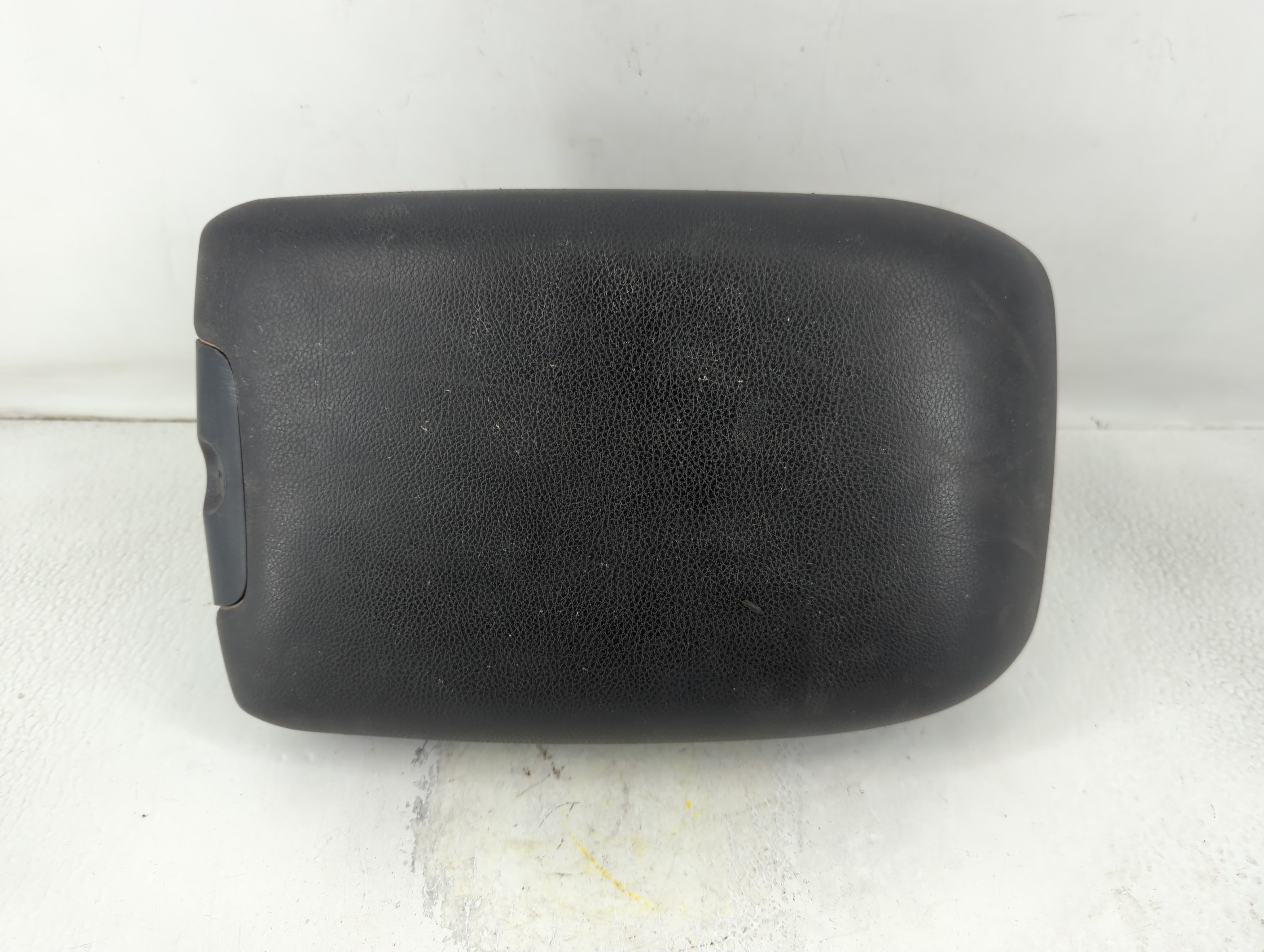 Picture of 2011-2018 Jeep Wrangler Center Console Armrest Cover Lid Black 803011