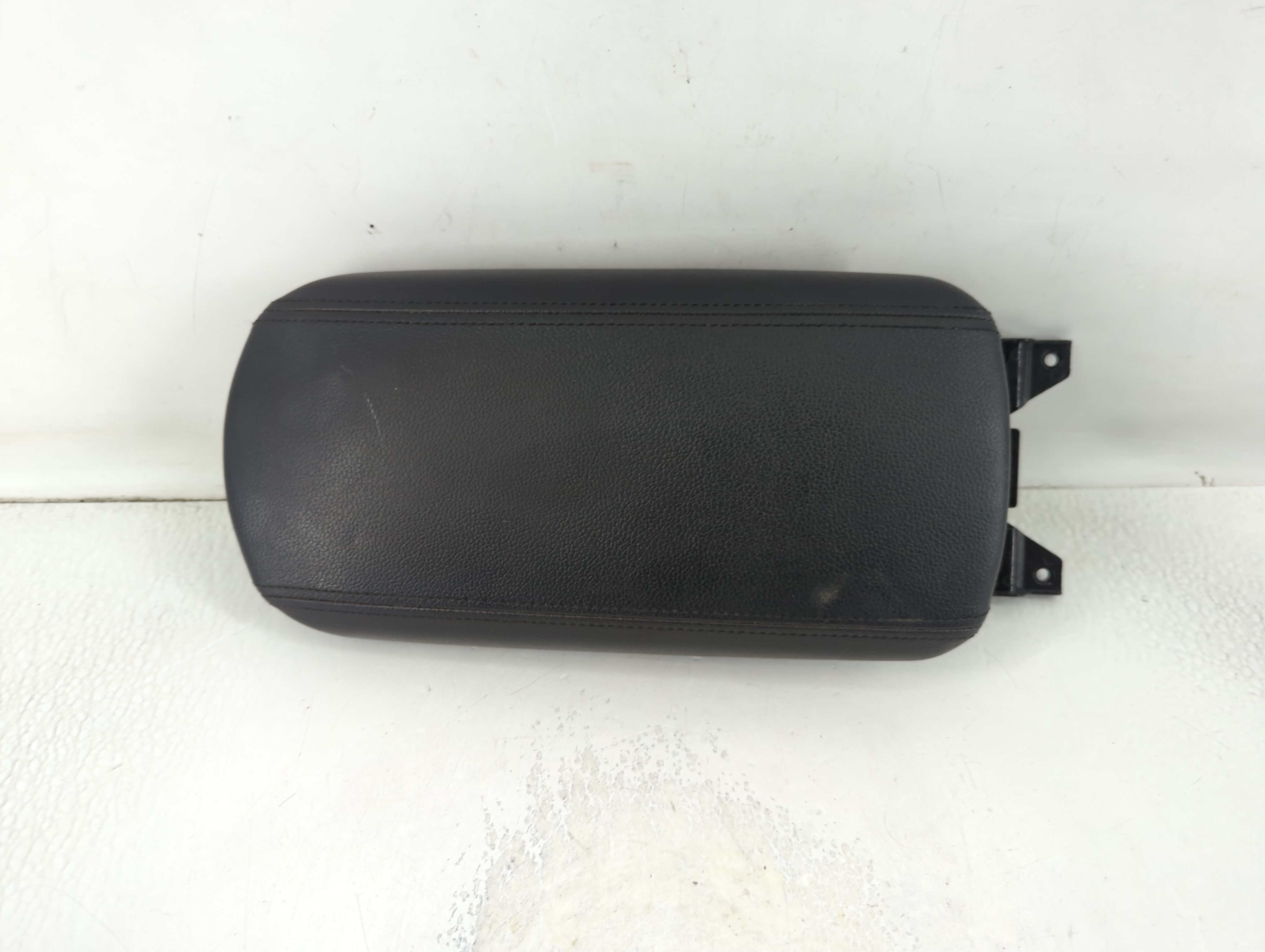 2014-2018 Kia Forte Center Console Armrest Cover Lid Black 803056 - Oemusedautoparts1.com