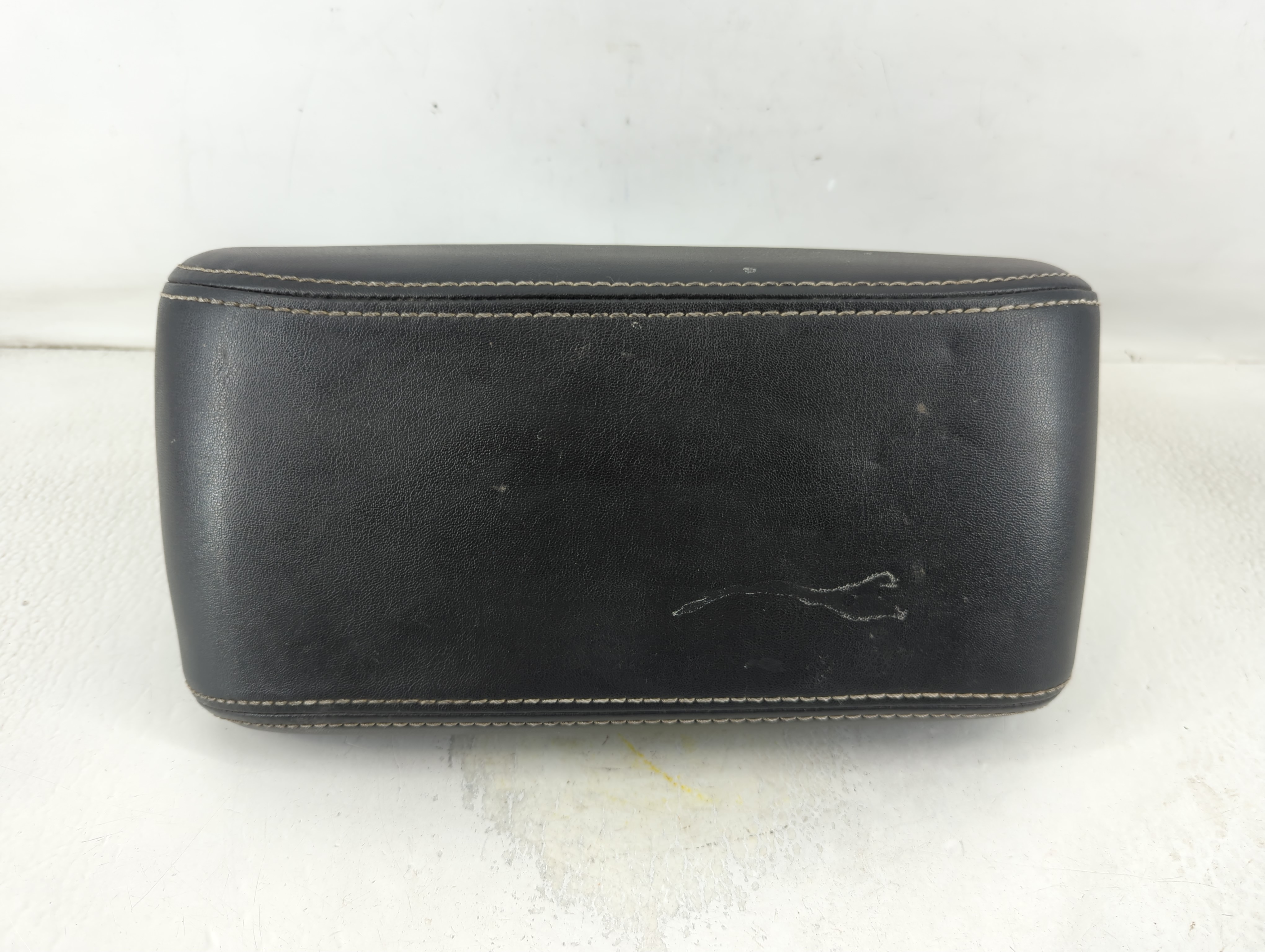 2012 Ford Fusion Center Console Armrest Cover Lid Black 803094 - Oemusedautoparts1.com