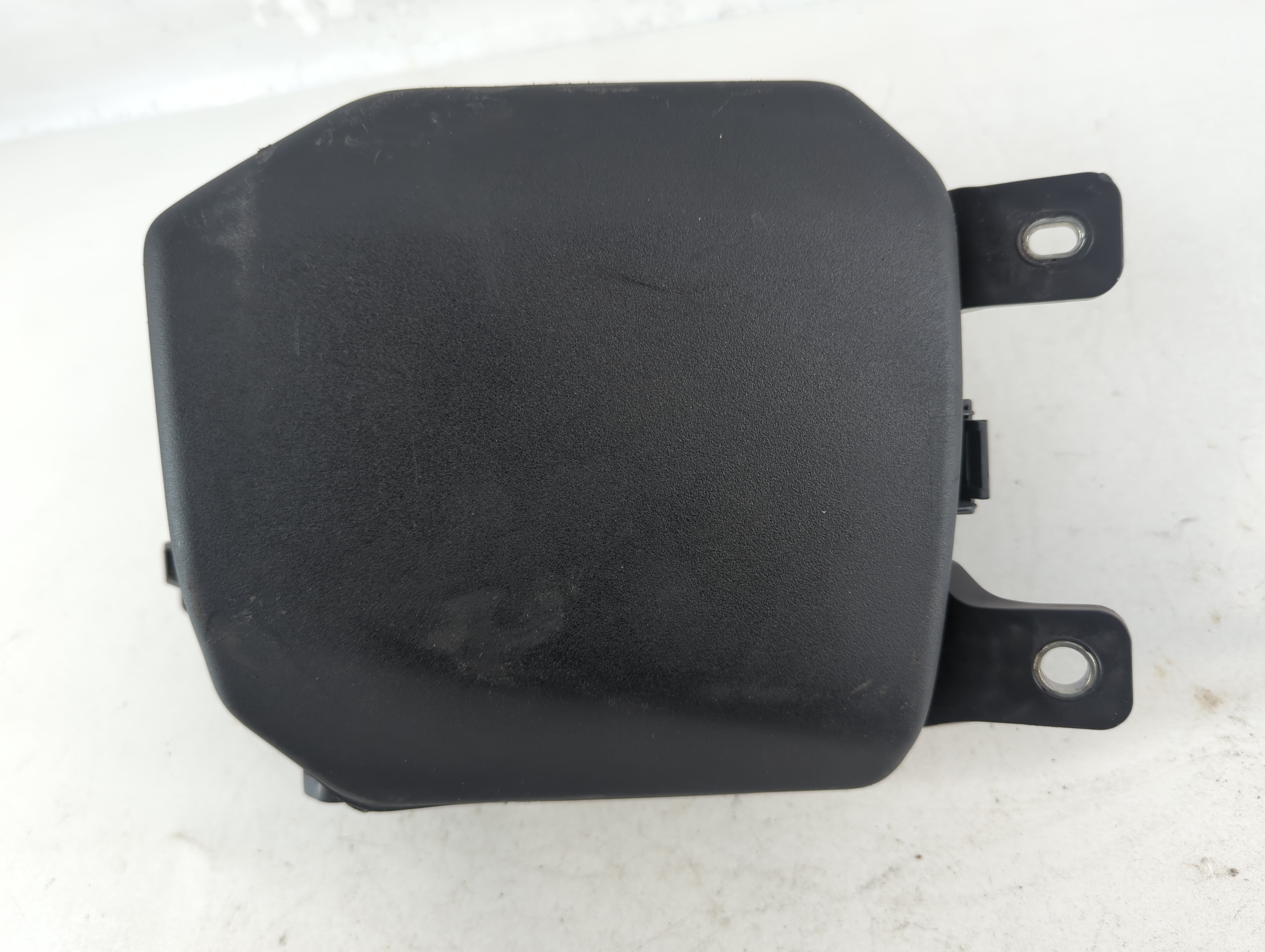Picture of Mazda 3 Fusebox Fuse Box Relay Module Bcka 6676y 803229