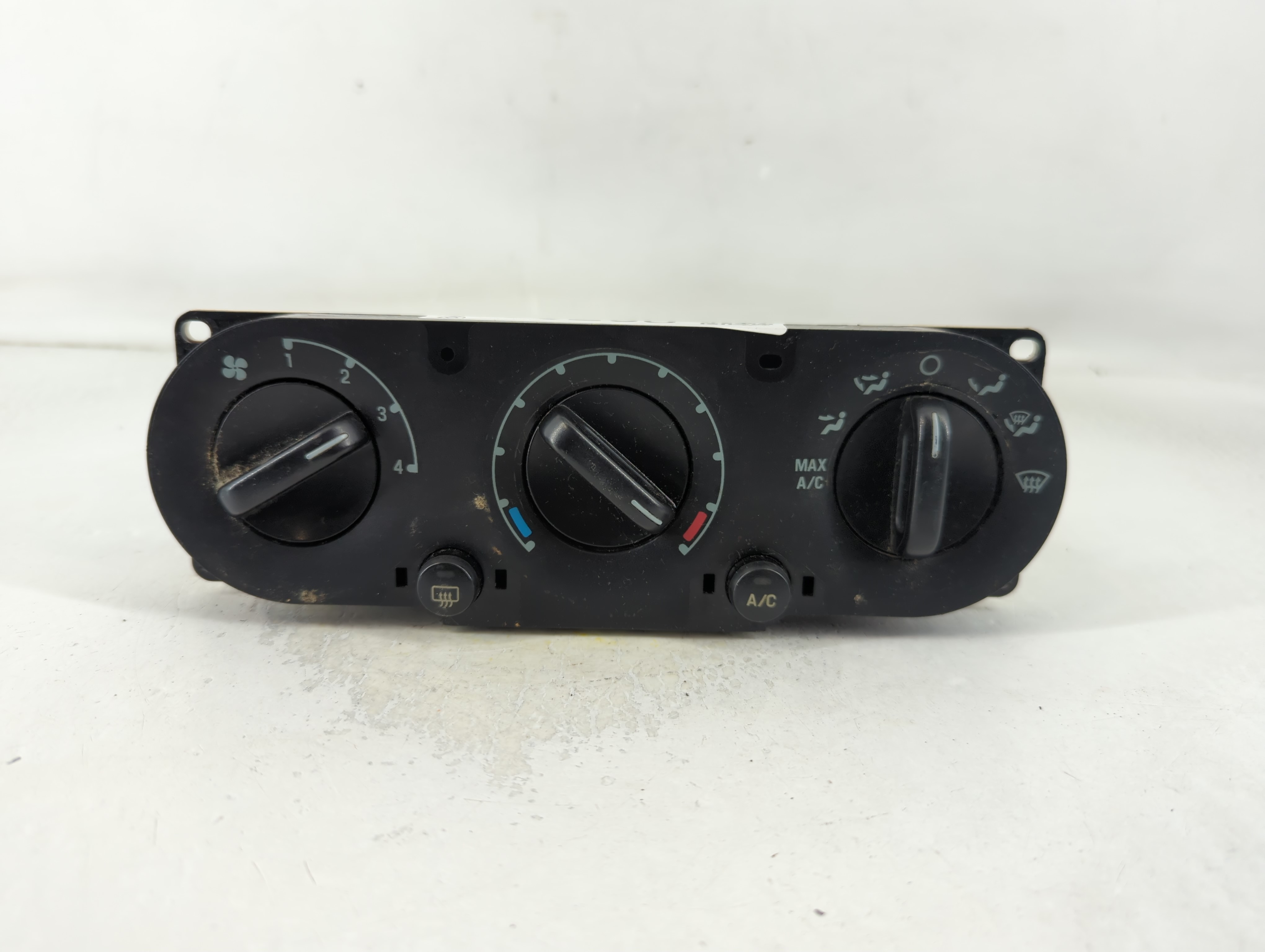 2017-2019 Chevrolet Sonic Ac Heater Climate Control 486 803263 - Oemusedautoparts1.com
