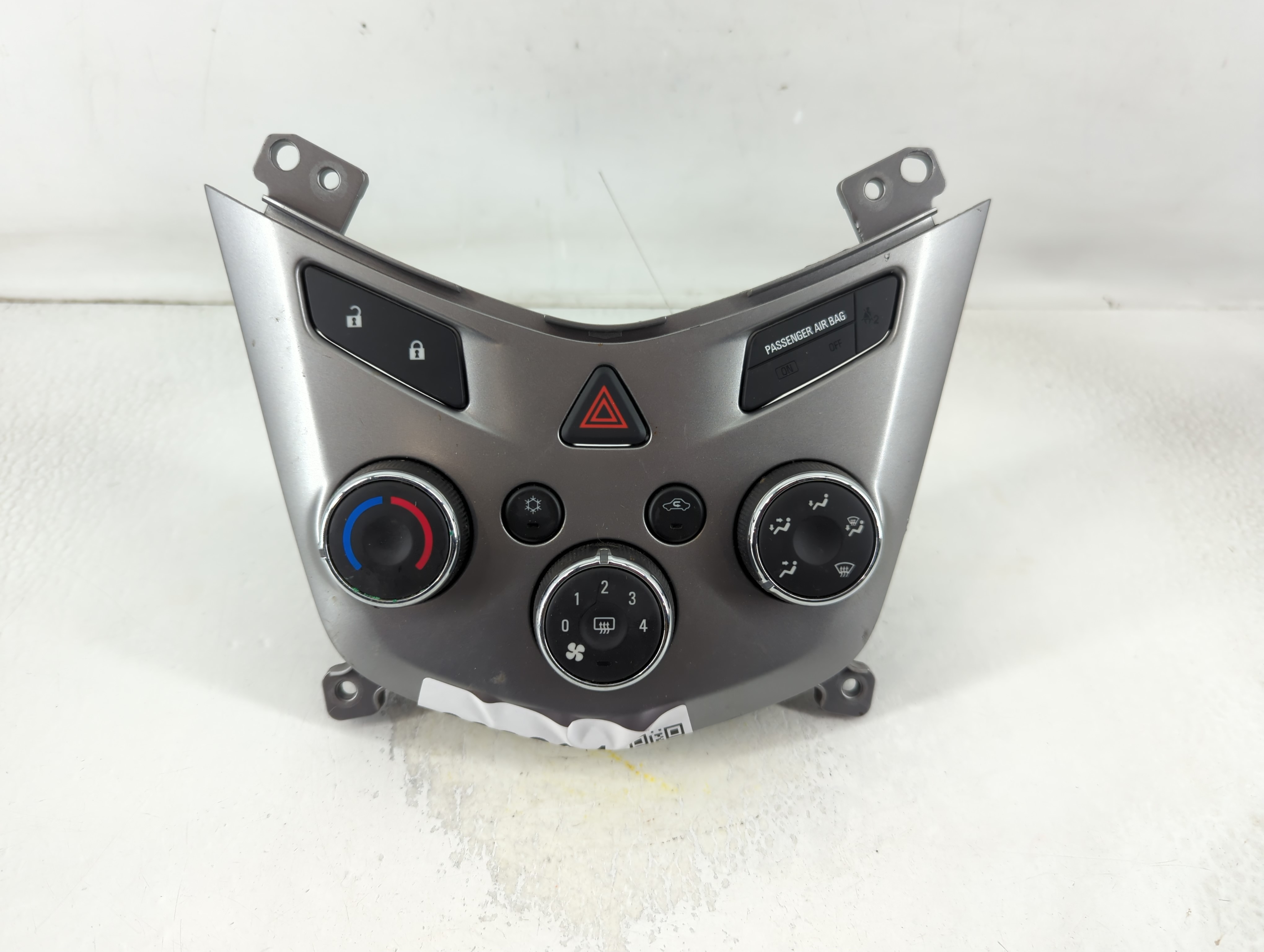 2017-2019 Chevrolet Sonic Ac Heater Climate Control 42521458 803264 - Oemusedautoparts1.com