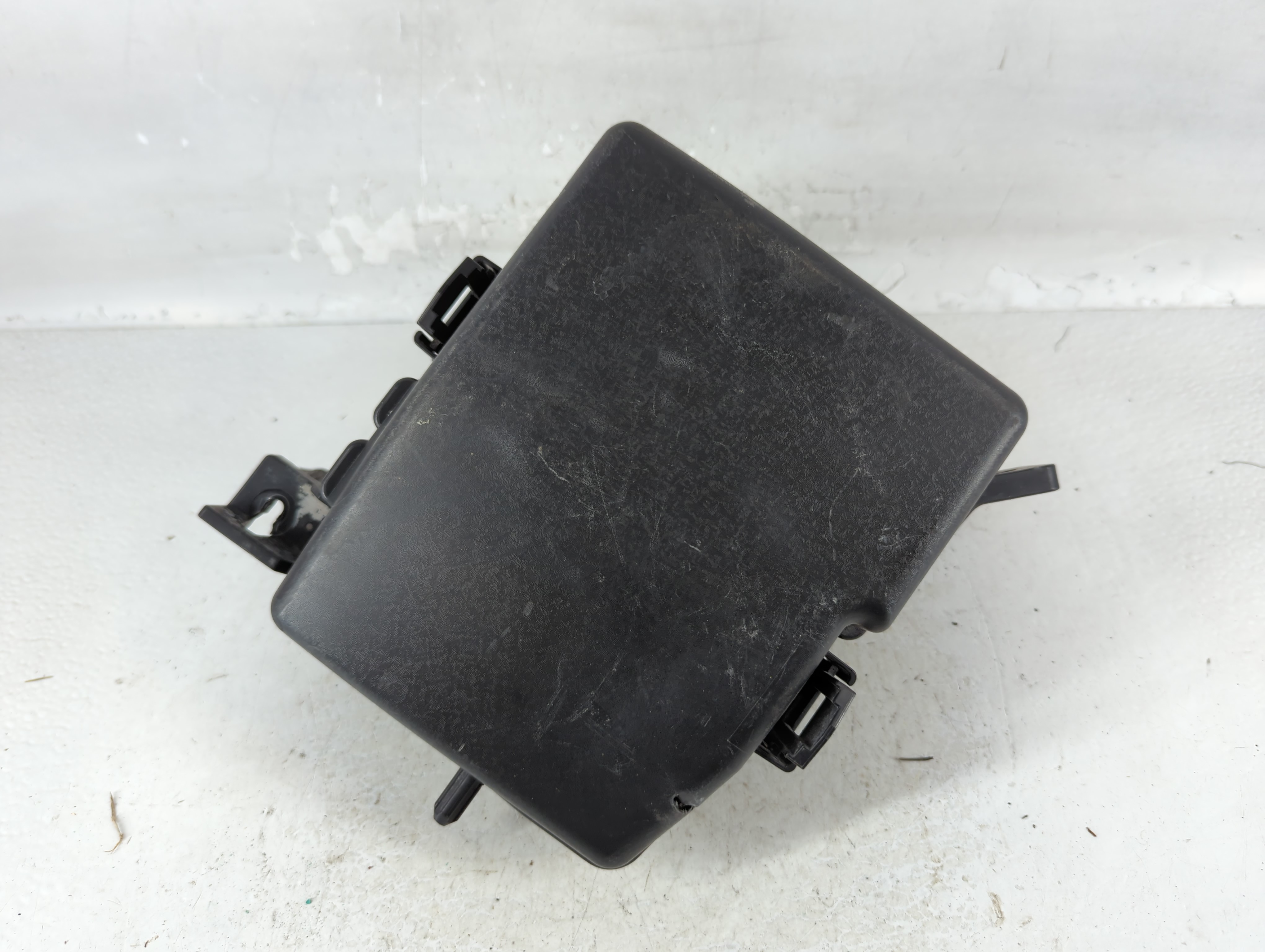 2011-2014 Hyundai Sonata Fusebox Fuse Box Relay Module 91950-3s740 803295 - Oemusedautoparts1.com