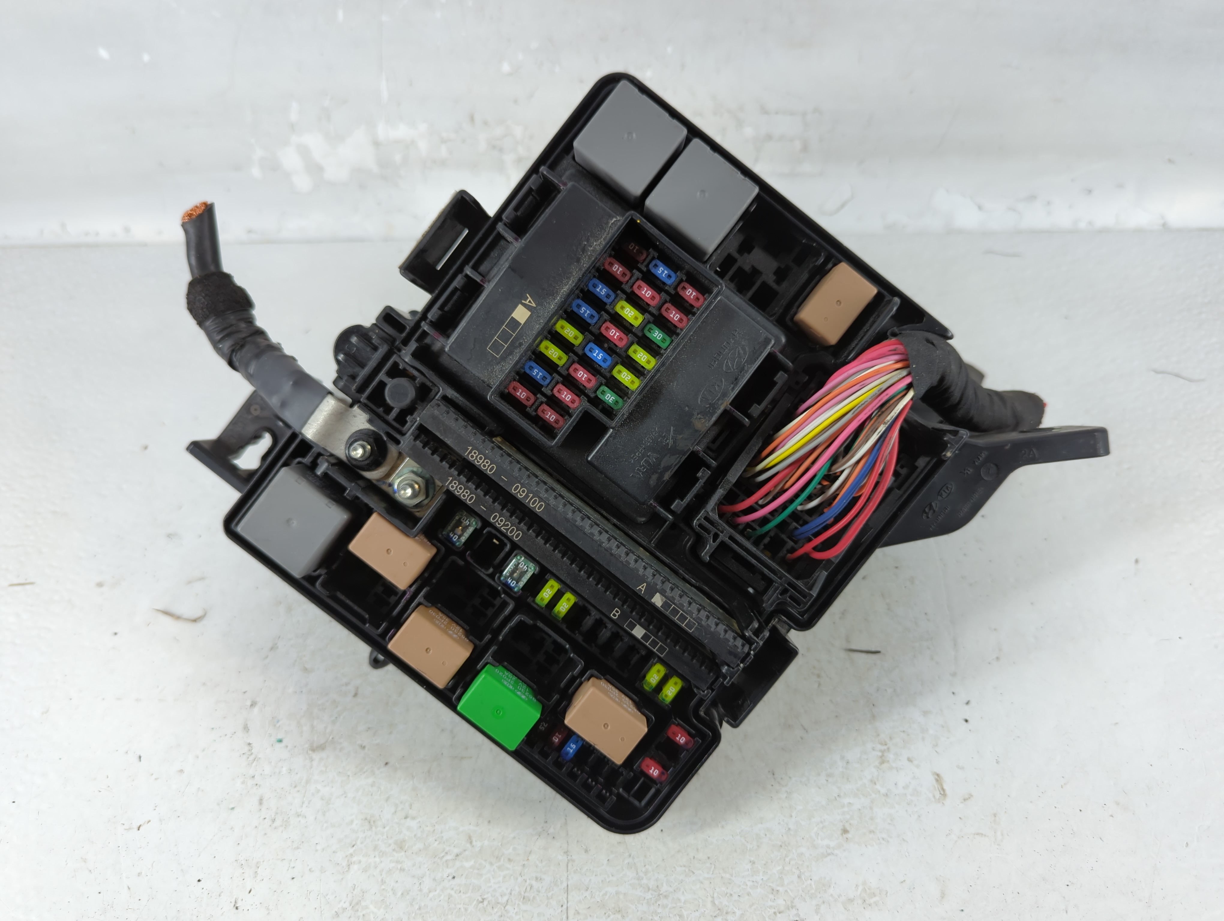 2015-2015 Hyundai Sonata Fusebox Fuse Box Relay Module 6423-0102-7-000 803300 - Oemusedautoparts1.com