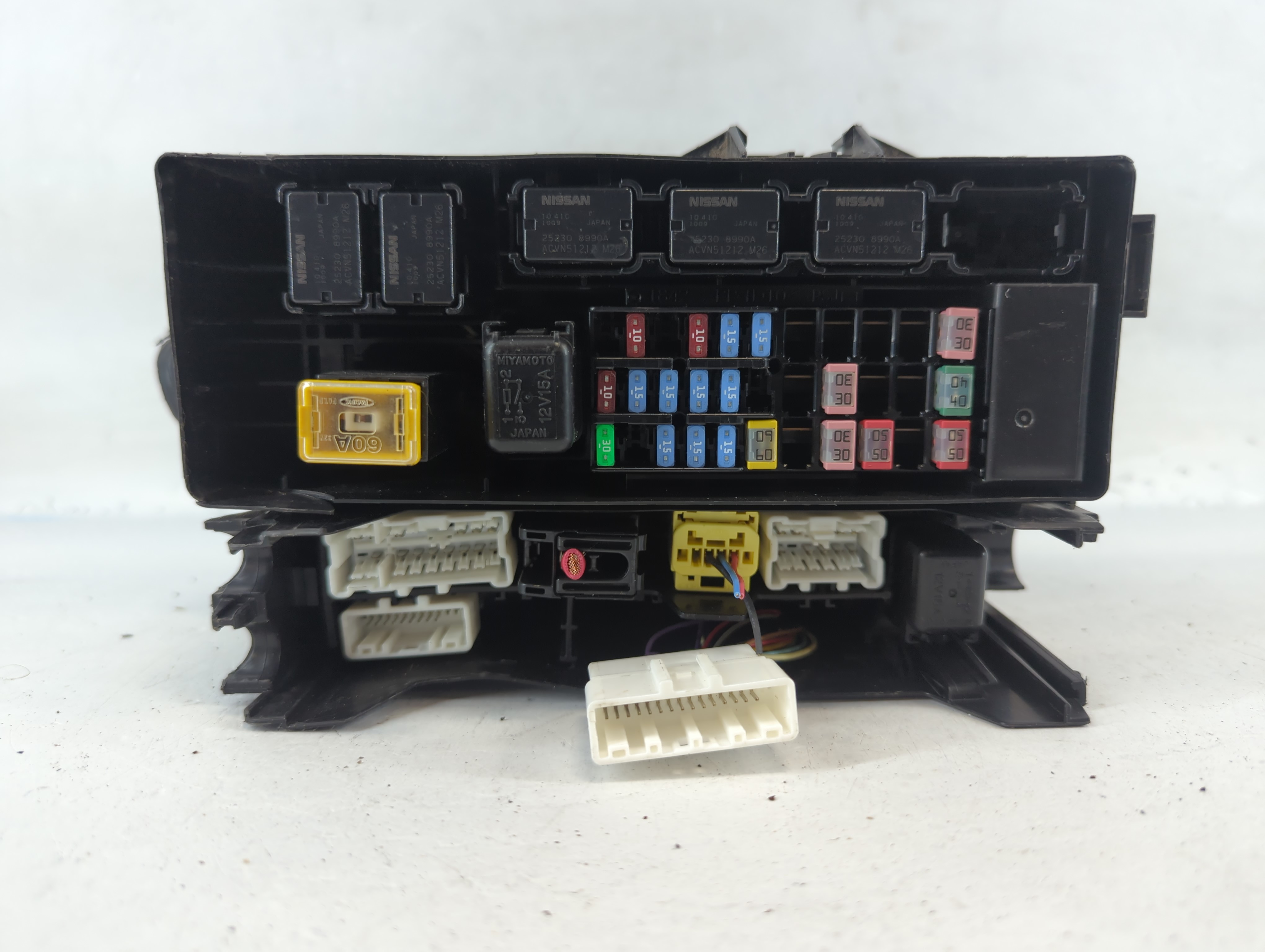 2009-2013 Toyota Corolla Fusebox Fuse Box Relay Module 803314 - Oemusedautoparts1.com