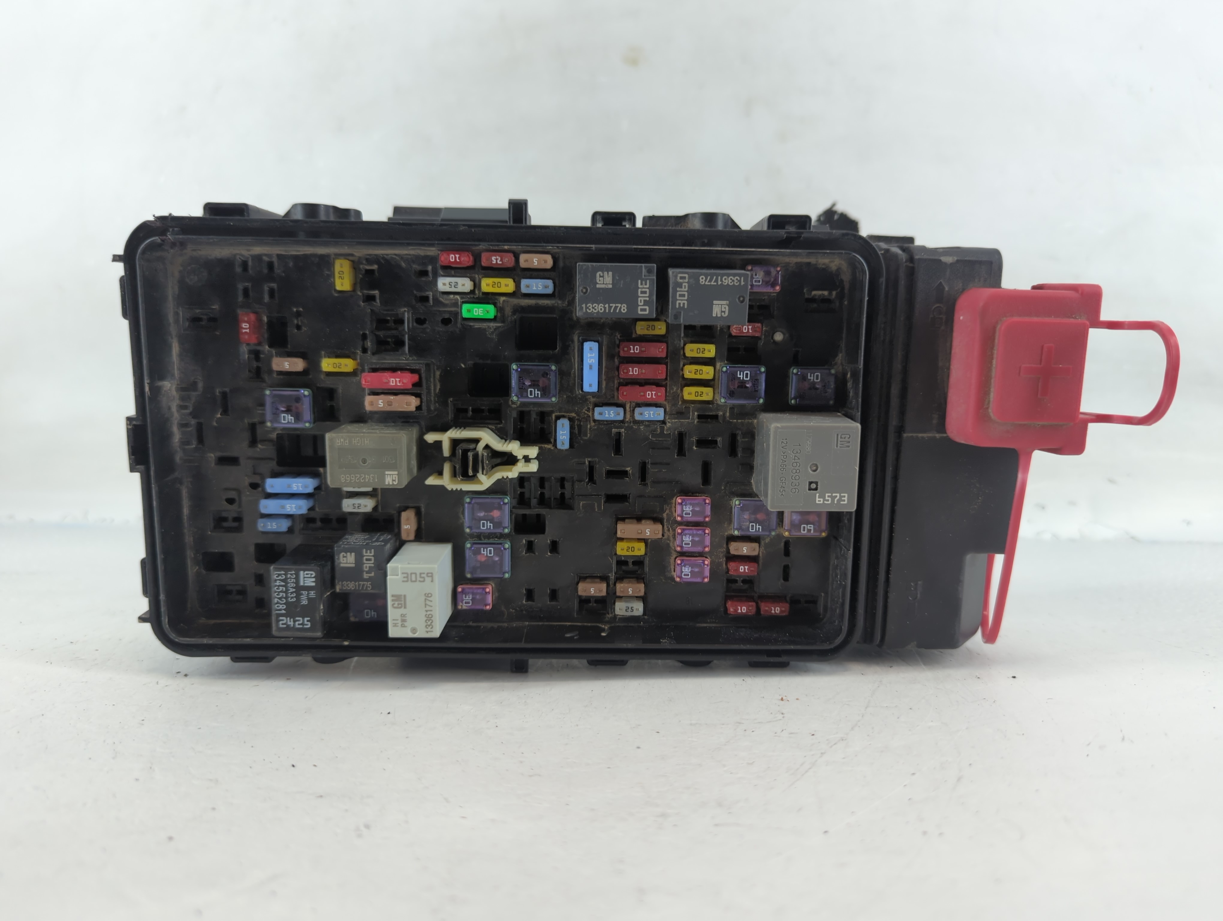 2021-2022 Buick Envision Fusebox Fuse Box Relay Module 85127888 803353 - Oemusedautoparts1.com