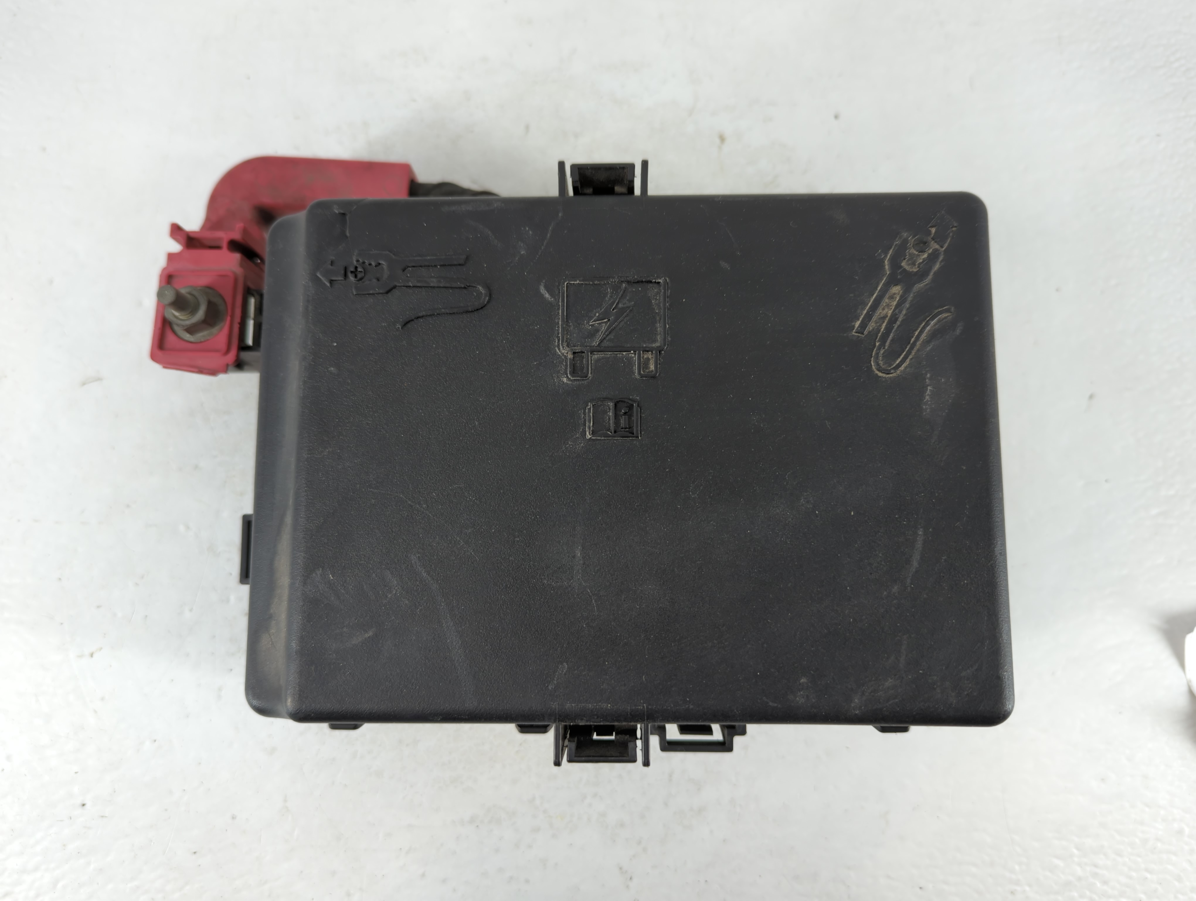 2015-2016 Dodge Charger Fusebox Fuse Box Relay Module P68213729ac 803375 - Oemusedautoparts1.com