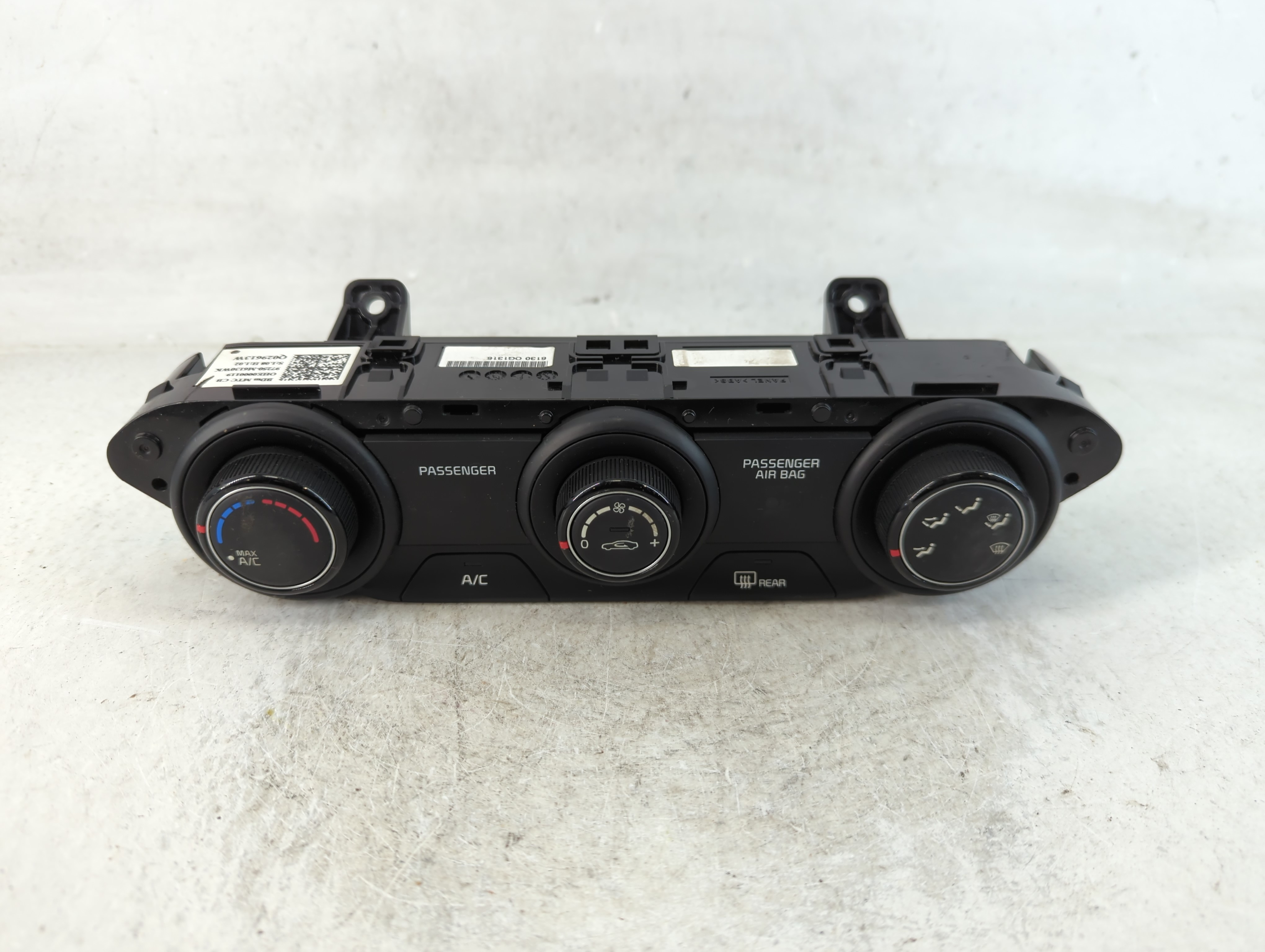 2019-2021 Kia Forte Ac Heater Climate Control 97250-m1630wk 803388 - Oemusedautoparts1.com