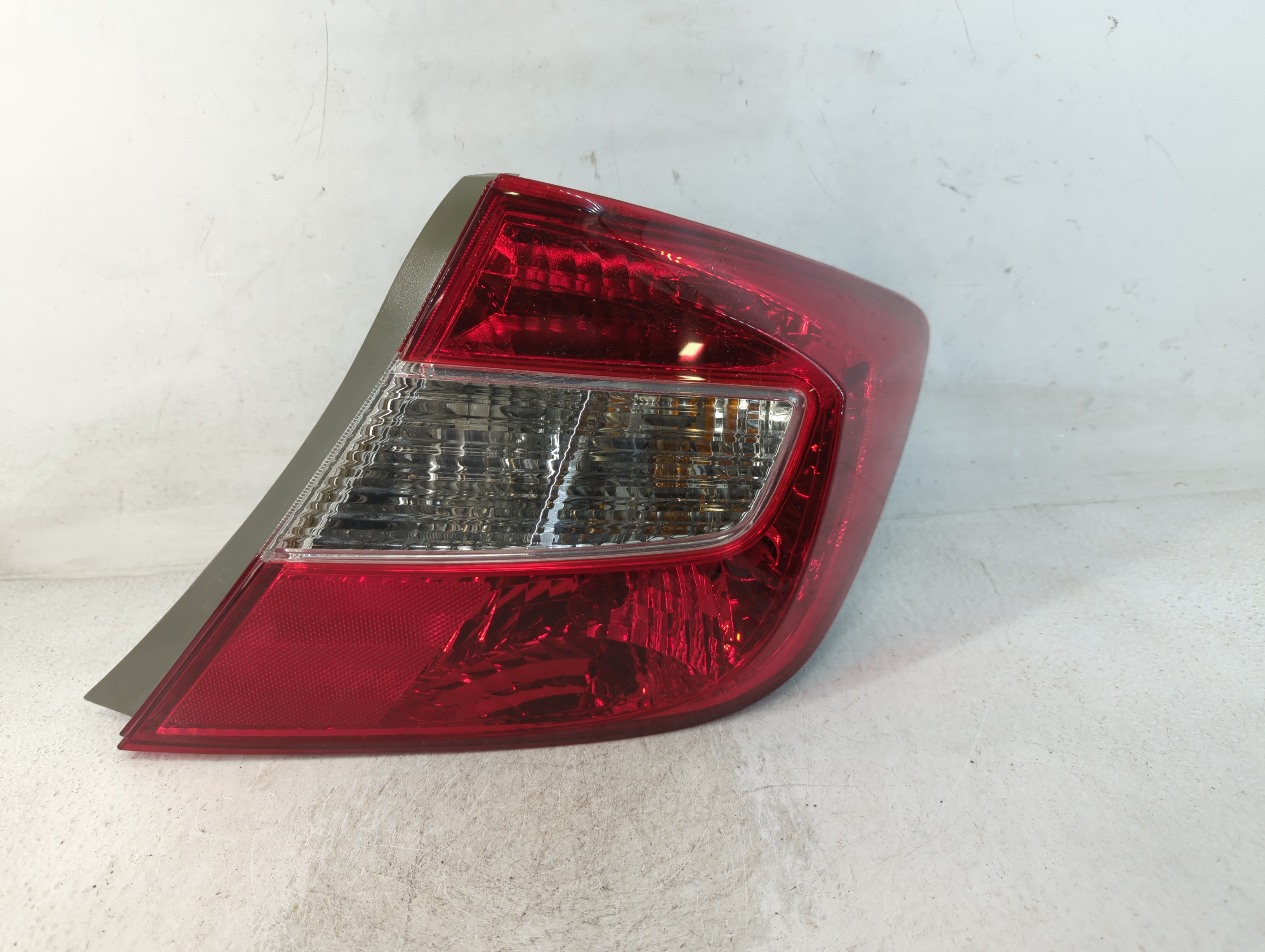 Picture of 2012-2012 Honda Civic Passenger Right Side Tail Light Taillight Oem 803416
